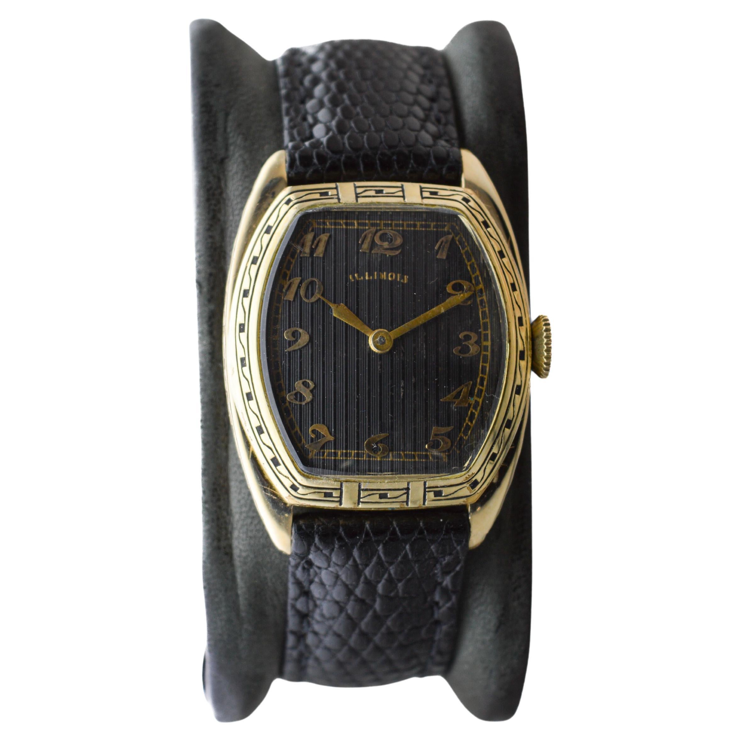 Women's or Men's Hamilton Yellow Gold Filled Deco Style Tonneau with Rare Original Dial 1950 For Sale