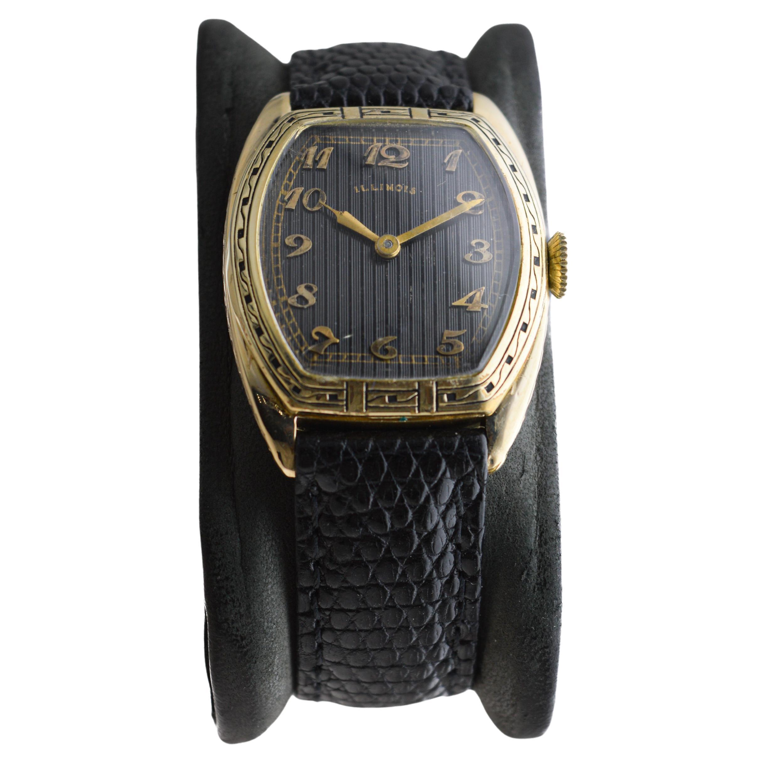 Hamilton Yellow Gold Filled Deco Style Tonneau with Rare Original Dial 1950 For Sale 2