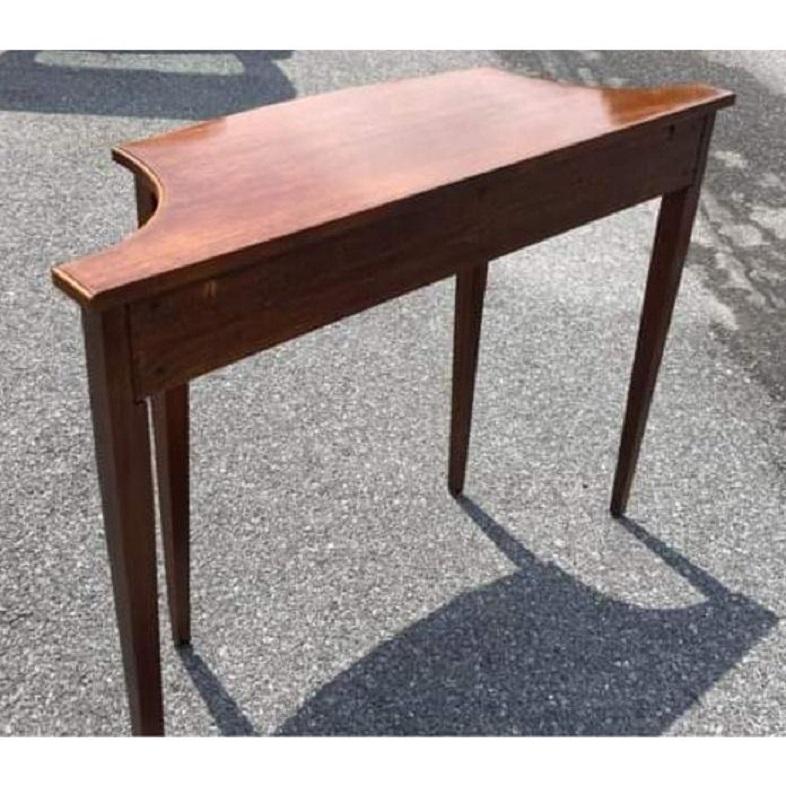 20th Century Hammary Solid Mahogany Inlaid Console Table