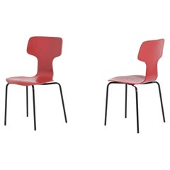 Hammer Children's Chair 3123 by Arne Jacobsen