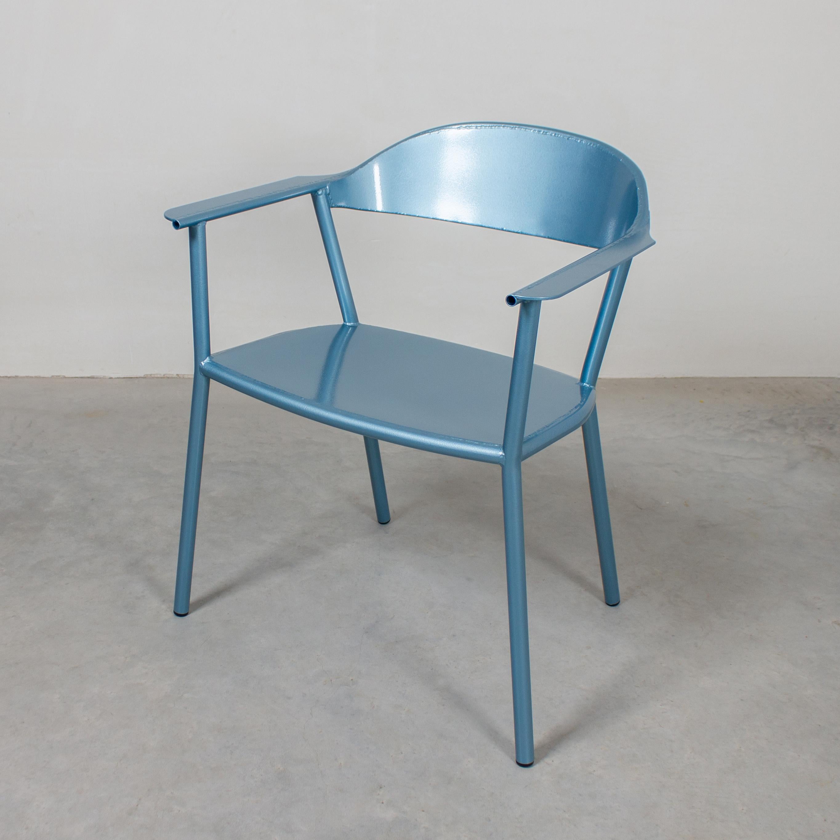 Esszimmerstuhl mit Hammer von Max Lipsey
Abmessungen: T 55 x B 63 x H 76 cm.
MATERIALIEN: Stahl.

Erhältlich in verschiedenen Farben. Kissen, Rückenlehnen und Armlehnen sind in Leder erhältlich. Bitte kontaktieren Sie uns.

Hammer Chair ist ein