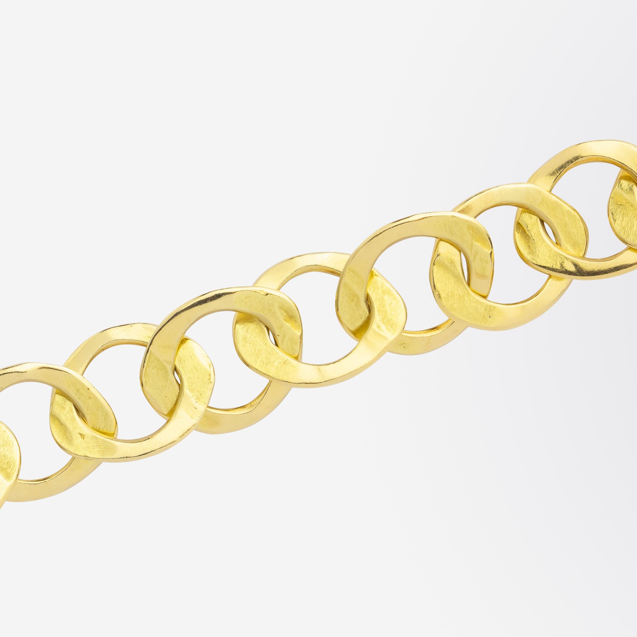 Bracelet martelé en or jaune 18 carats Unisexe en vente