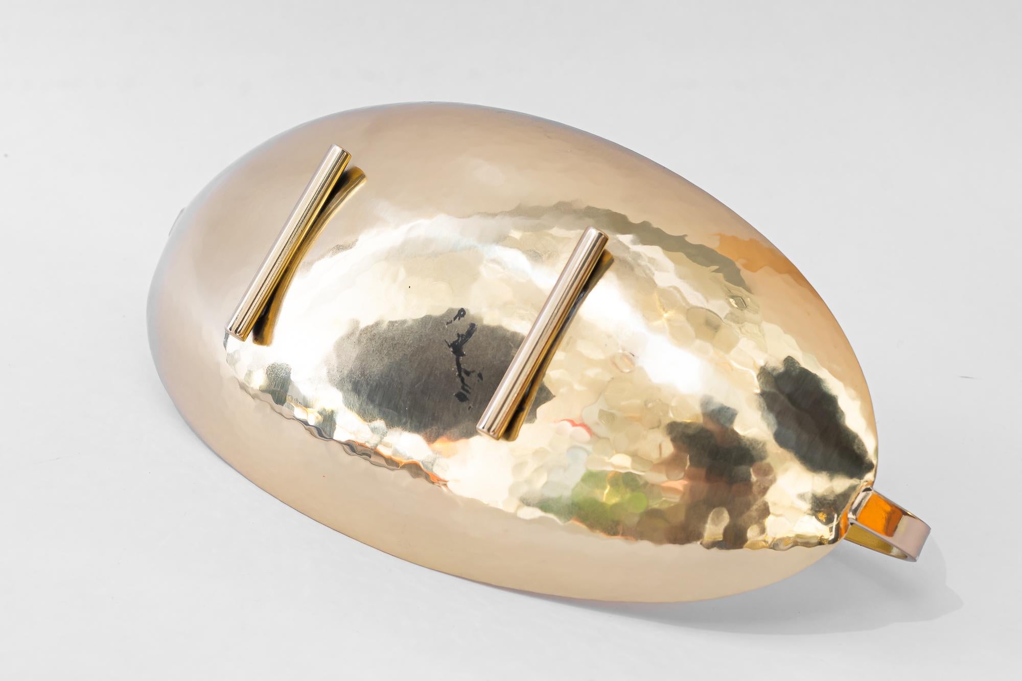 Hammered brass bowl vienna around 1920s For Sale 3
