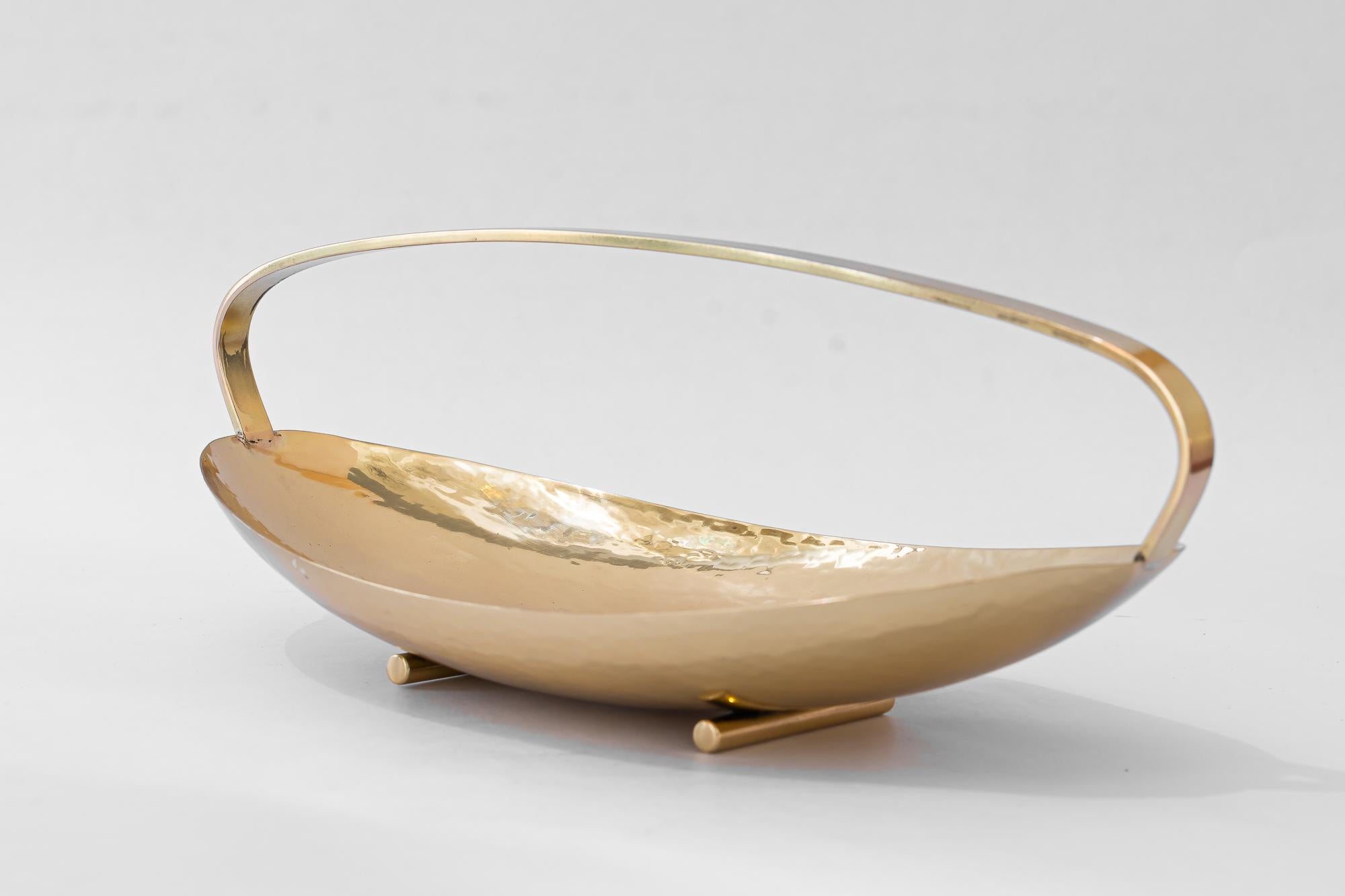 Brass Hammered brass bowl vienna around 1920s For Sale