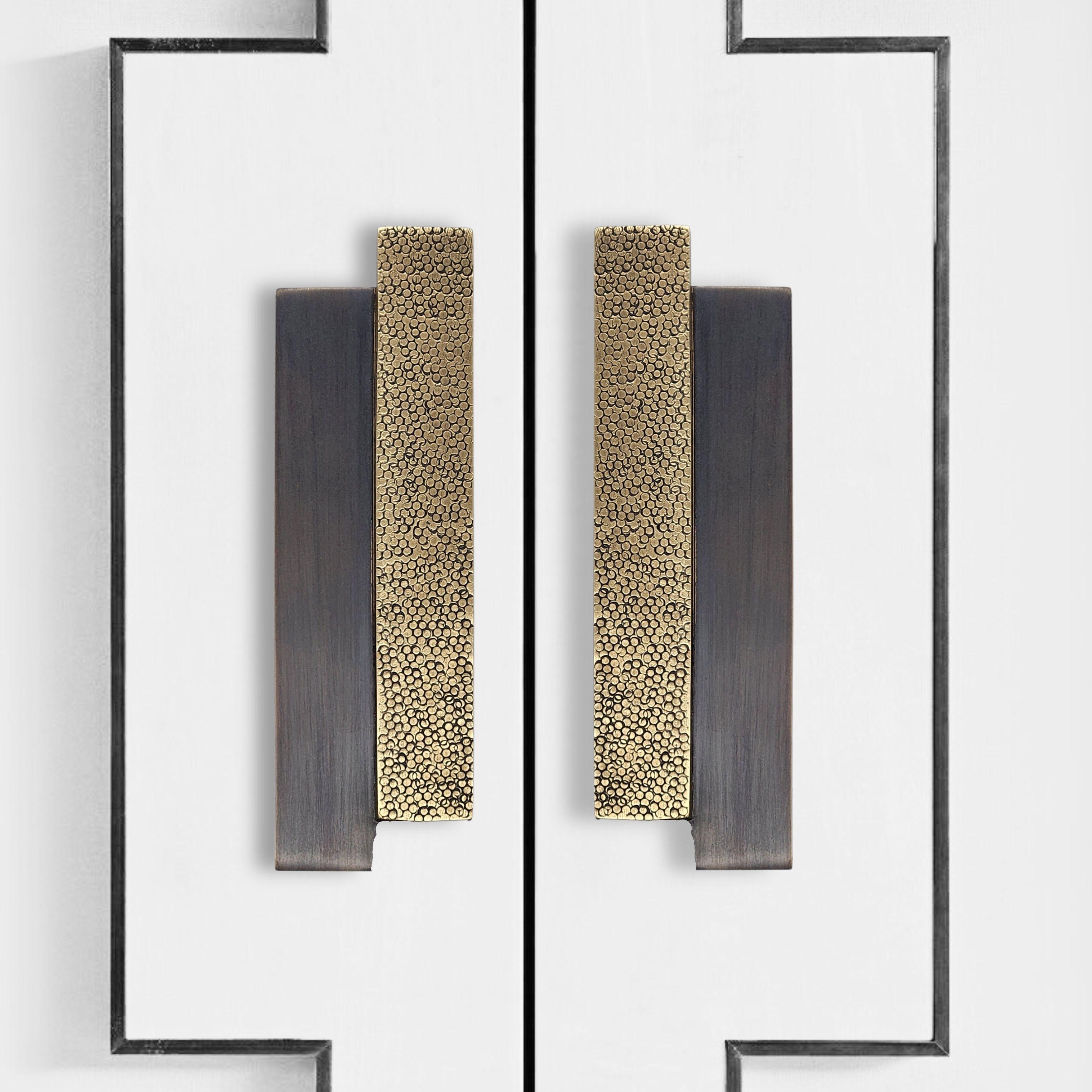 Moroccan Hammered brass drawer pull  13 cm Art Deco collection For Sale