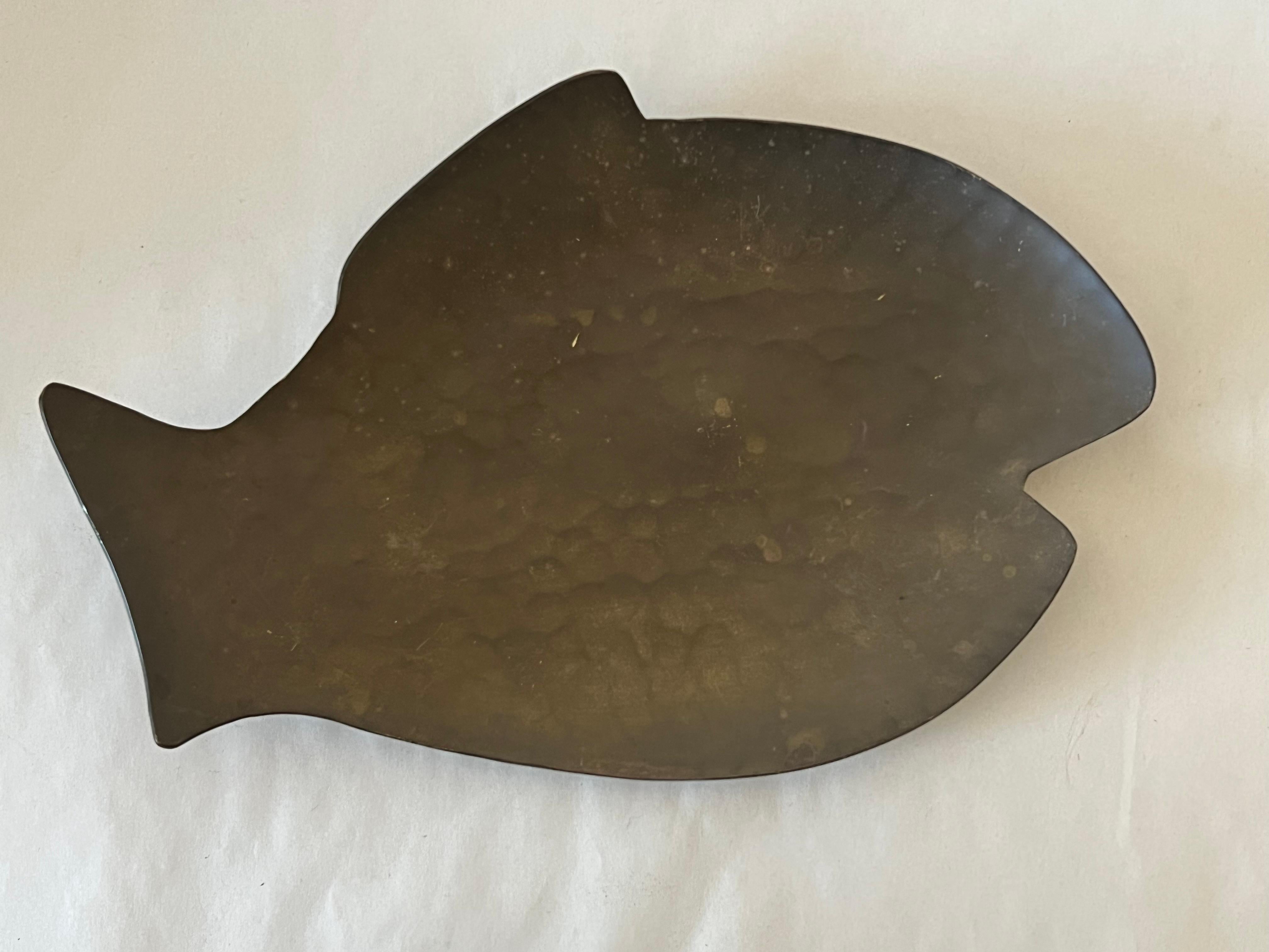 An unusual, hammered brass fish decorative sculpture. Well made, thick brass, ca' 1950's, Germany.