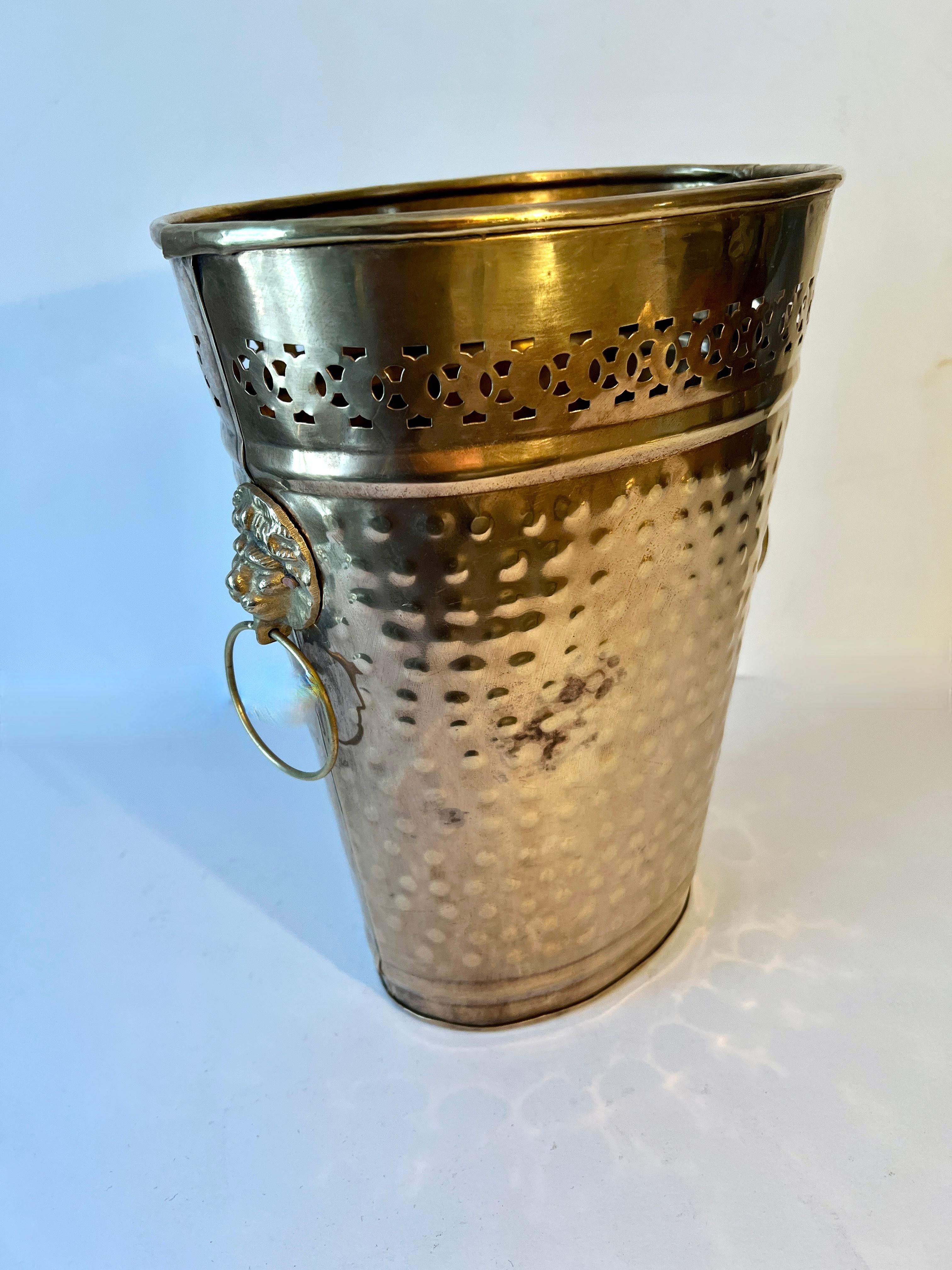 Hammered Brass Oval Waste Bin with Lion and Ring Handles For Sale 1