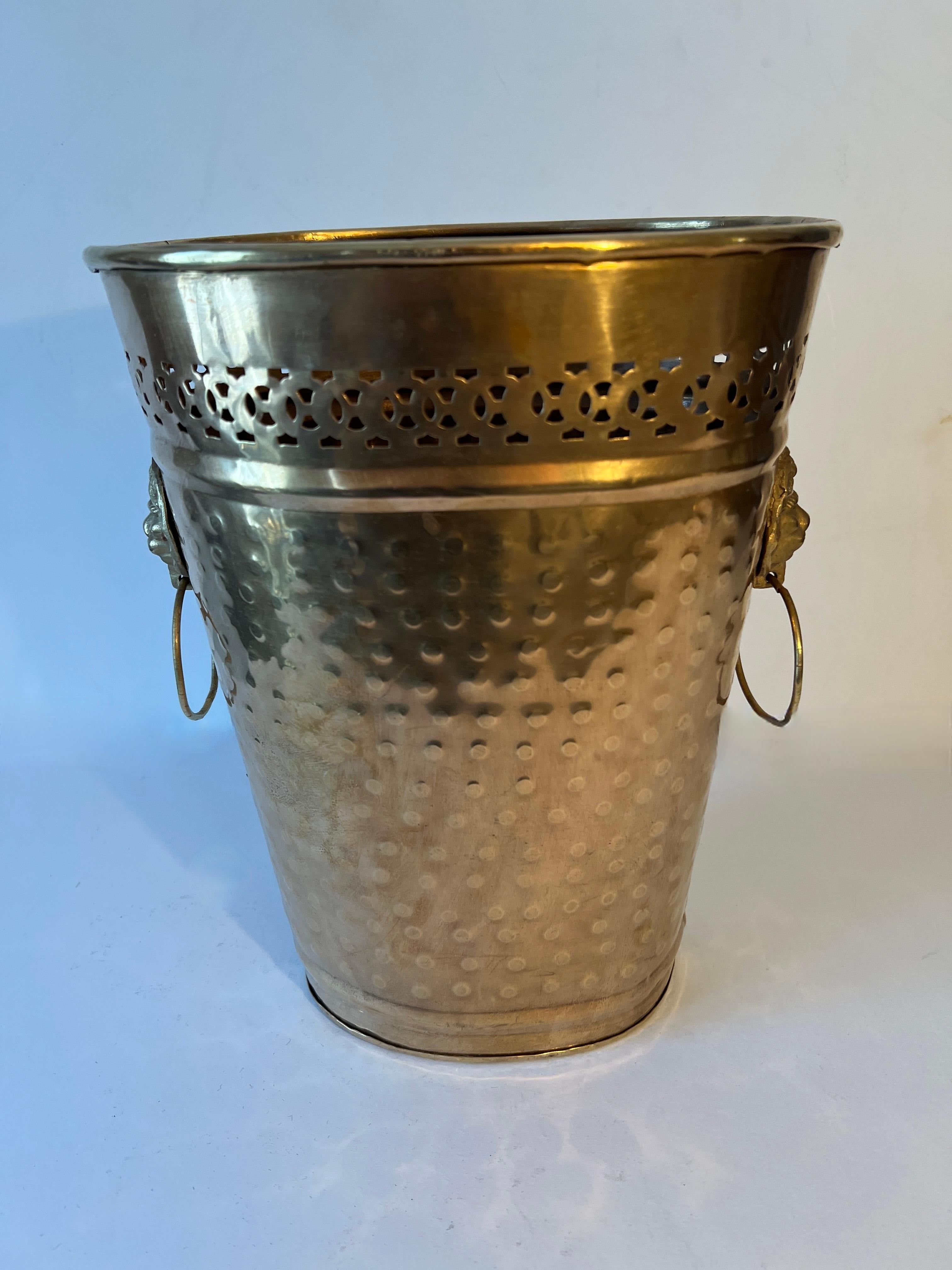 Hammered Brass Oval Waste Bin with Lion and Ring Handles For Sale 3