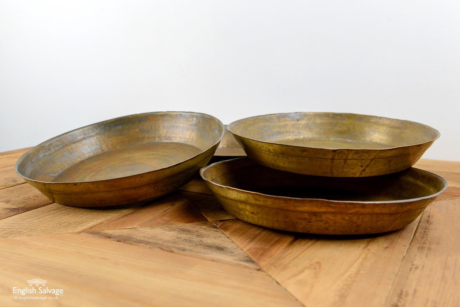 Hammered Brass Plates Shallow Bowls Dishes, 20th Century In Good Condition For Sale In London, GB