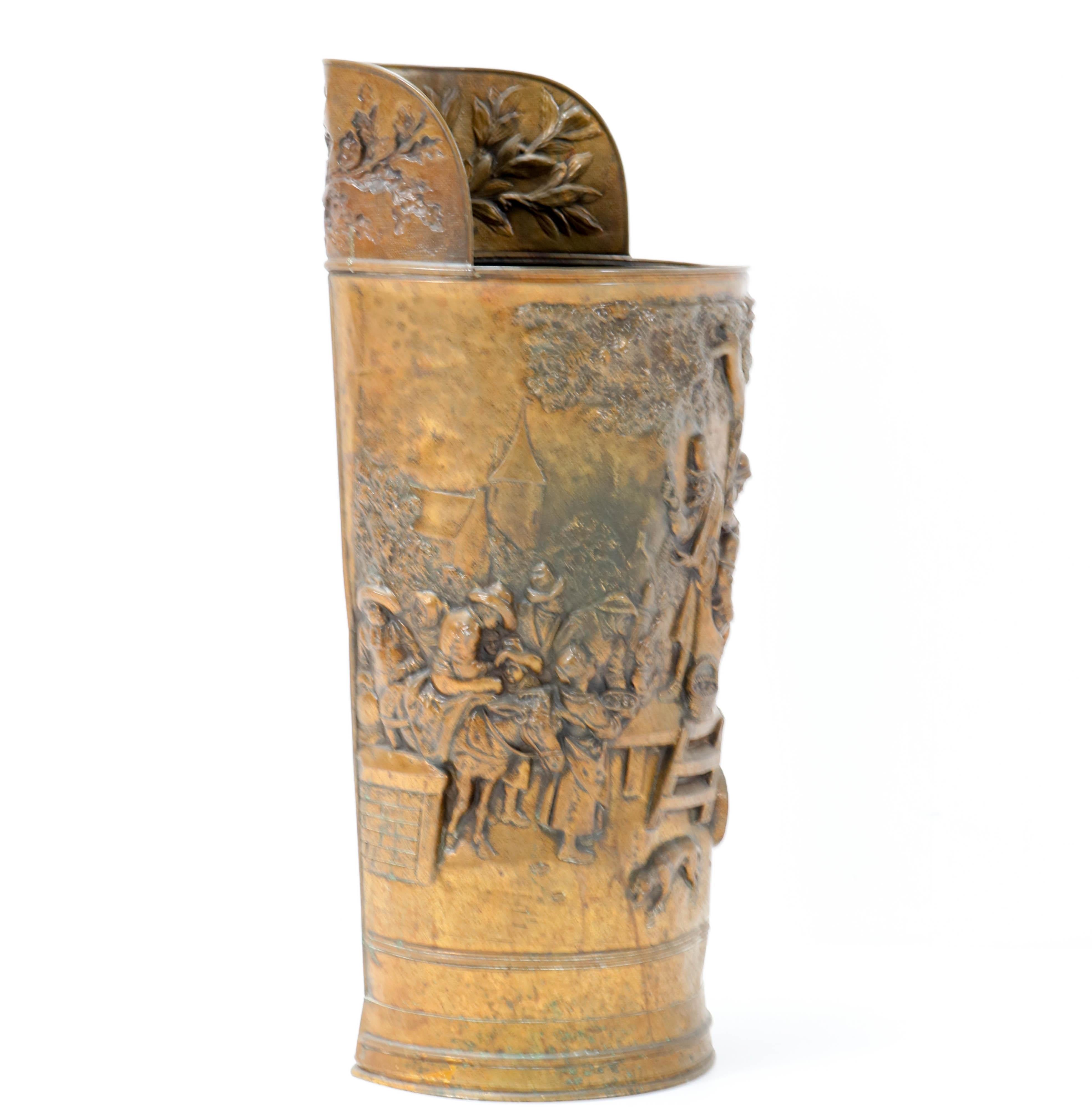 Early 20th Century Hammered Brass Renaissance Revival Style Umbrella Stand, 1920s For Sale