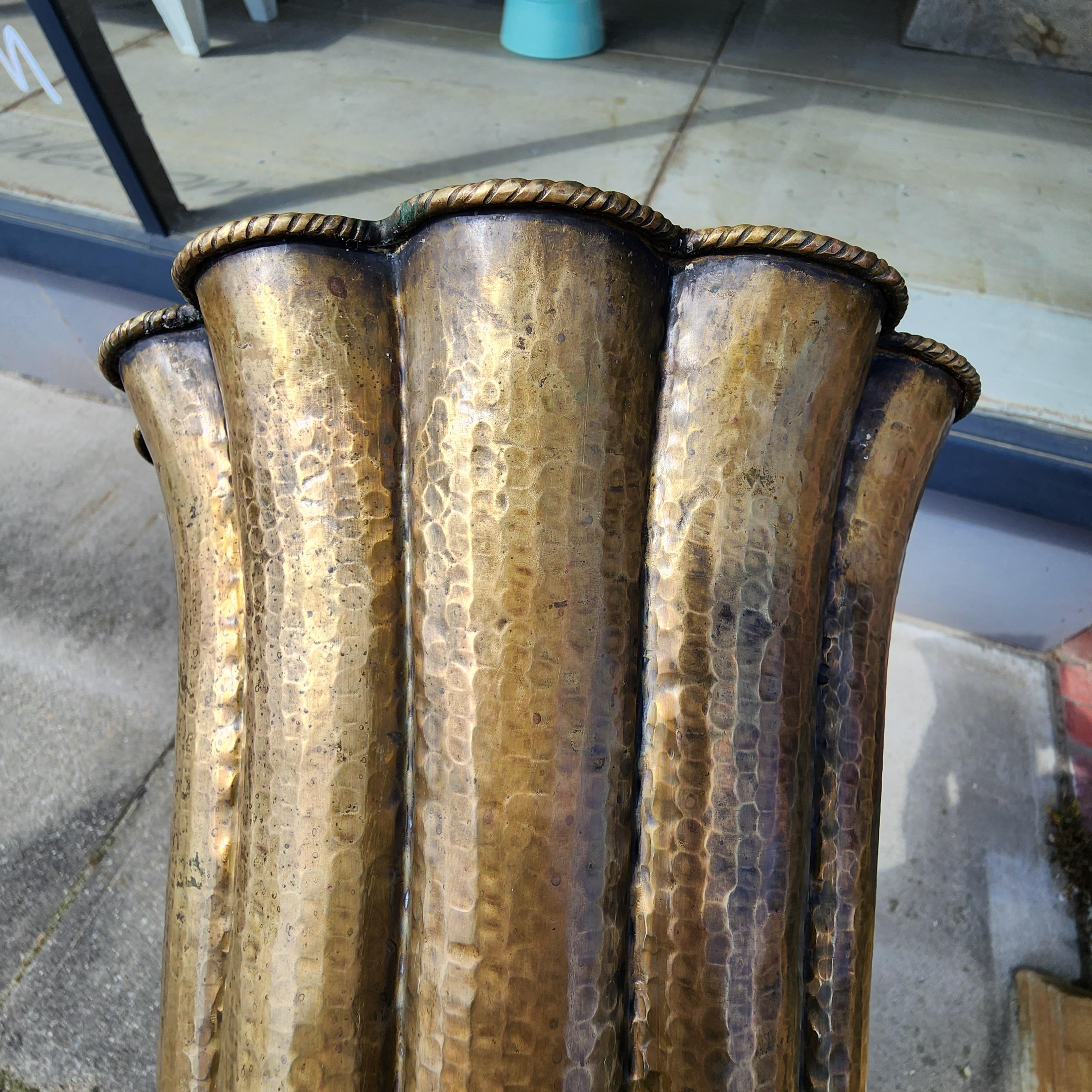 Hammered Brass Umbrella Stand by E. Casagrande In Good Condition In Kilmarnock, VA