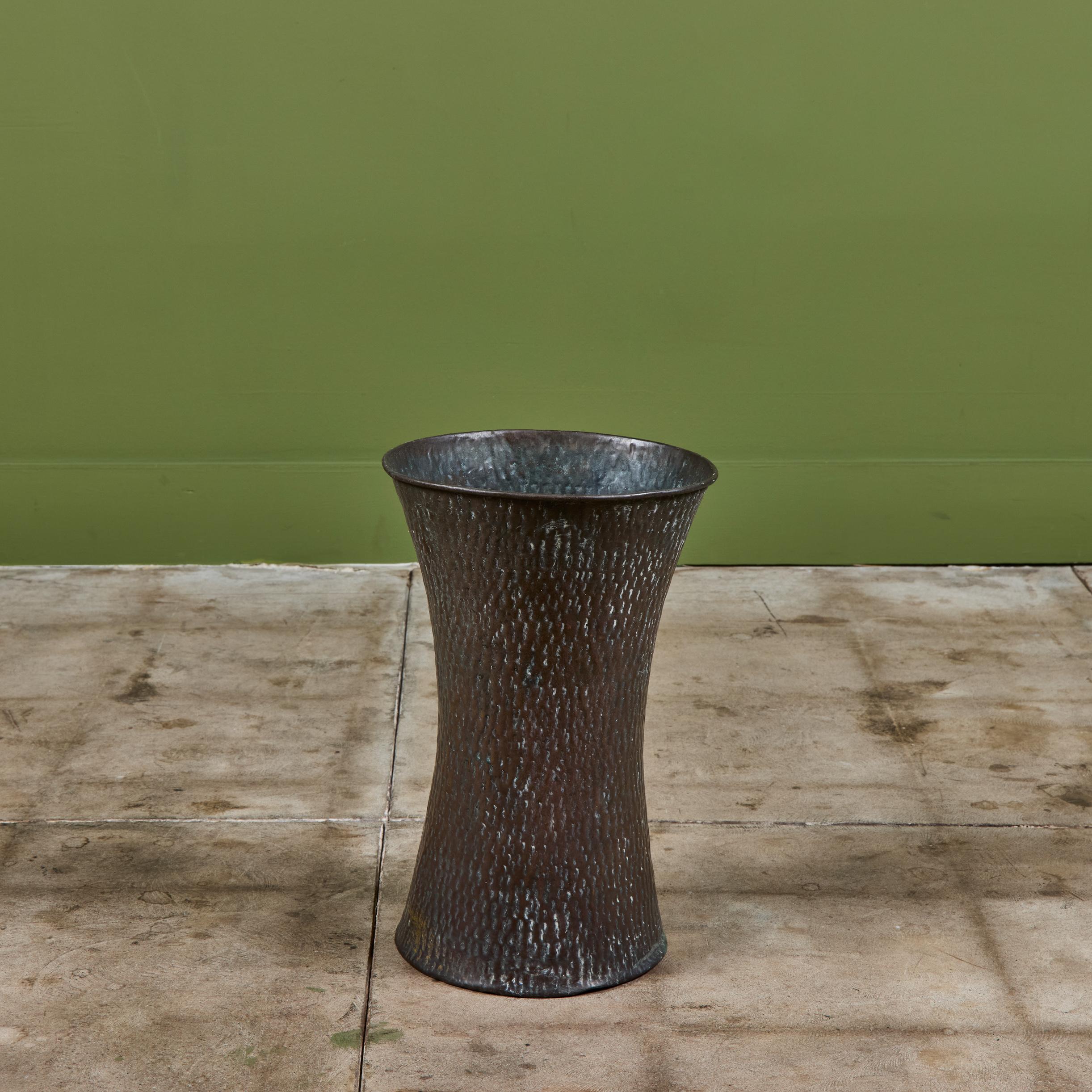20ième siècle Stand Umbrella en laiton Hammer en vente