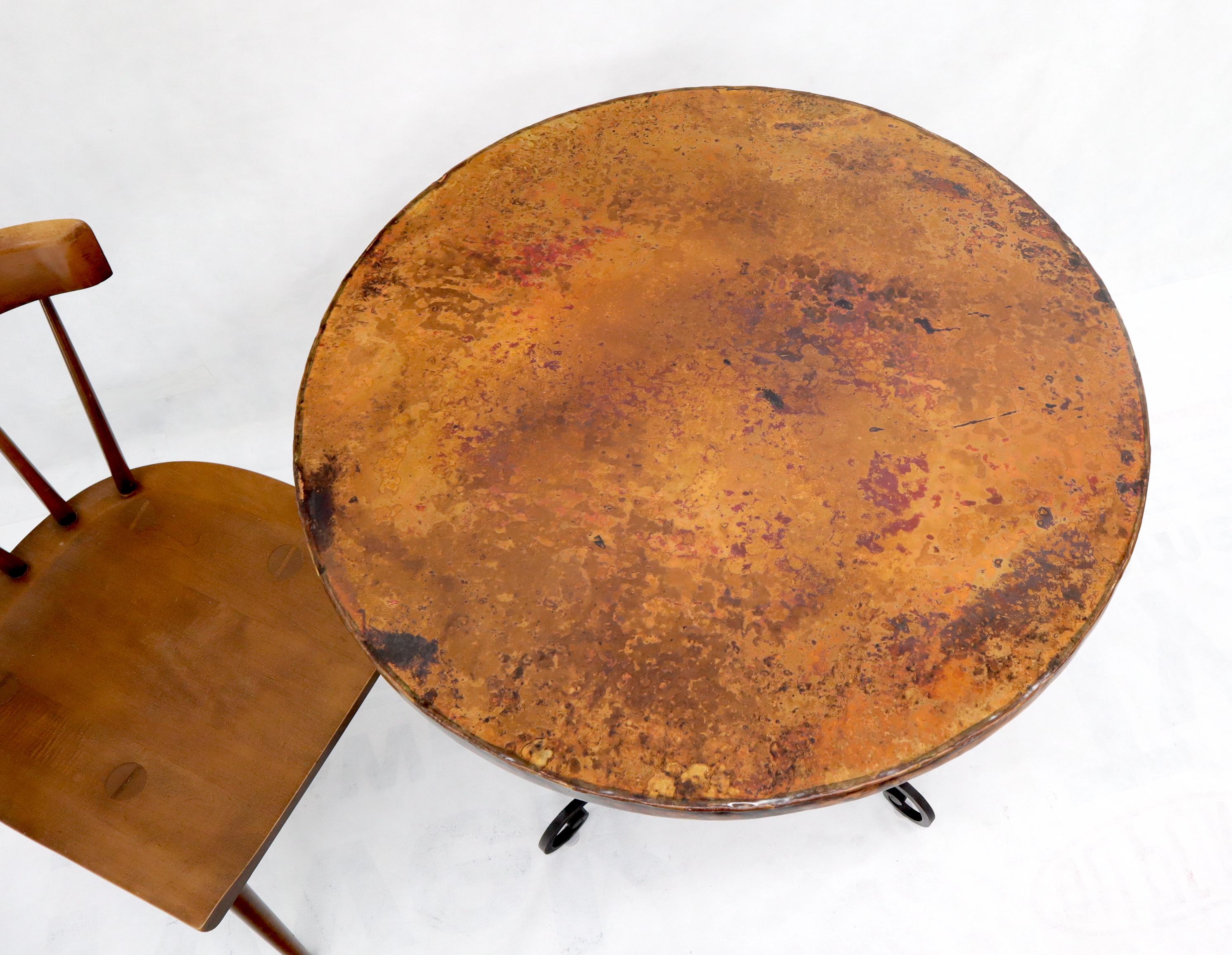 20th Century Hammered Coper Top Wrought Iron Base Round Dining Dinette Cafe Table For Sale