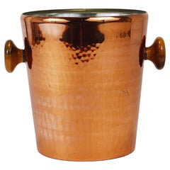 Enfriador de botellas de vino y champán de cobre martillado / Cubitera, Suiza, años 50