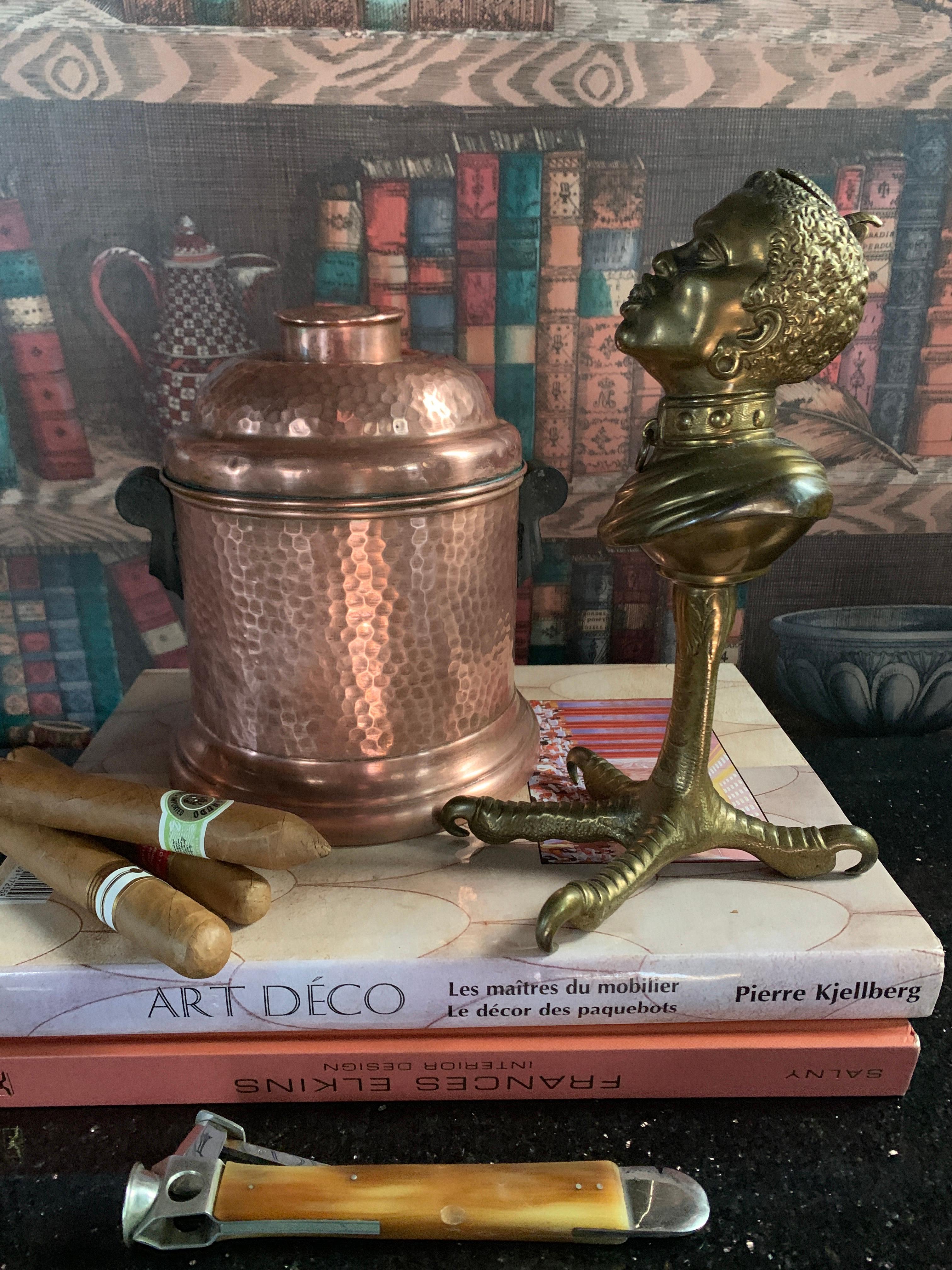 Hammered Copper Humidor with Removable Lid and Bakelite Handles 5