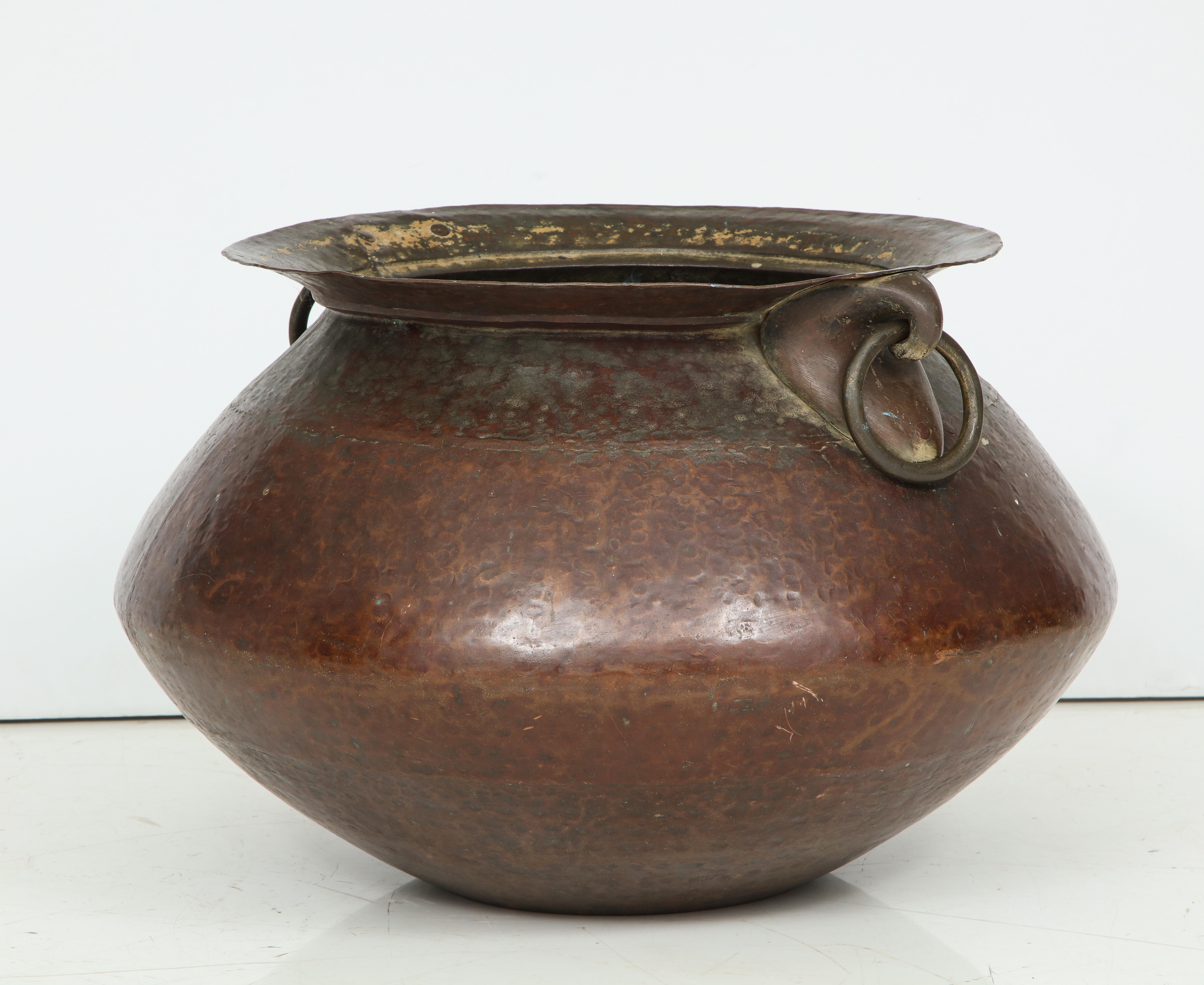 Hammered Copper and Moorish, 19th Century Bronze Basin For Sale 1