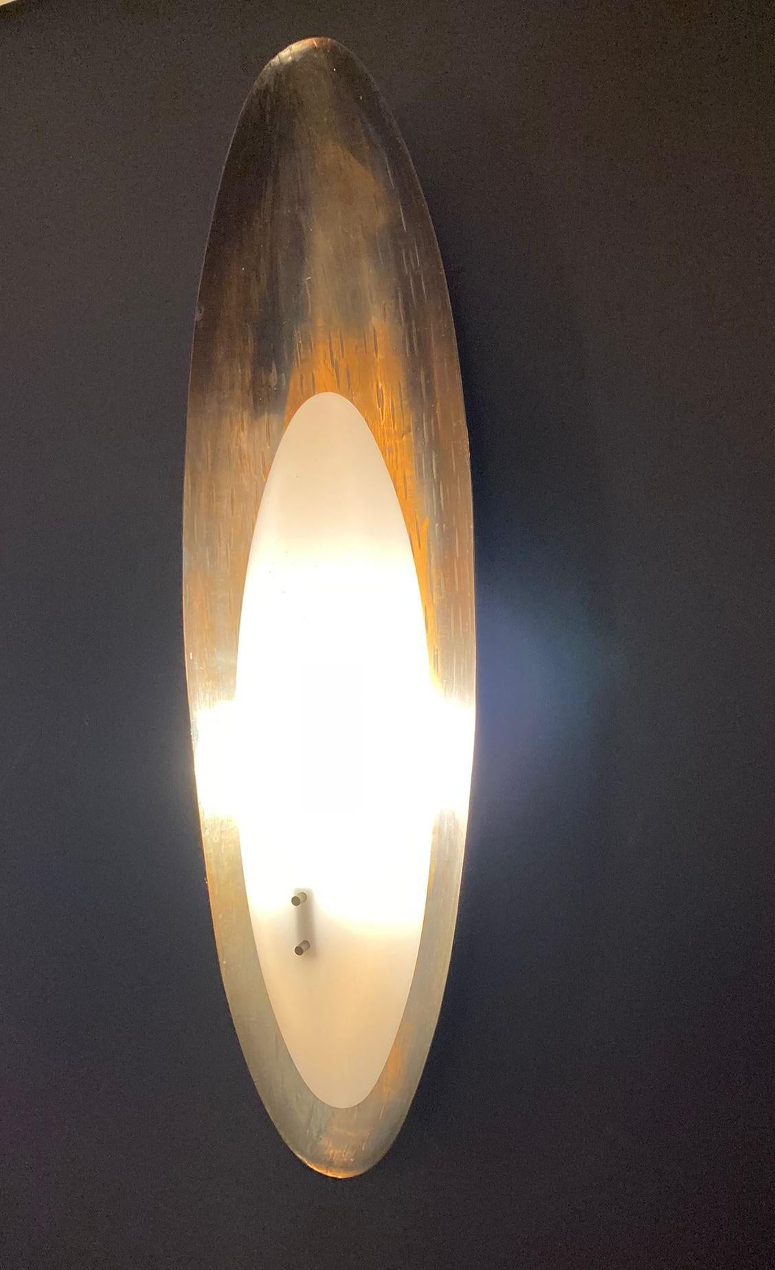 Single Hammered Copper Sconce by Reggiani In Good Condition For Sale In Los Angeles, CA