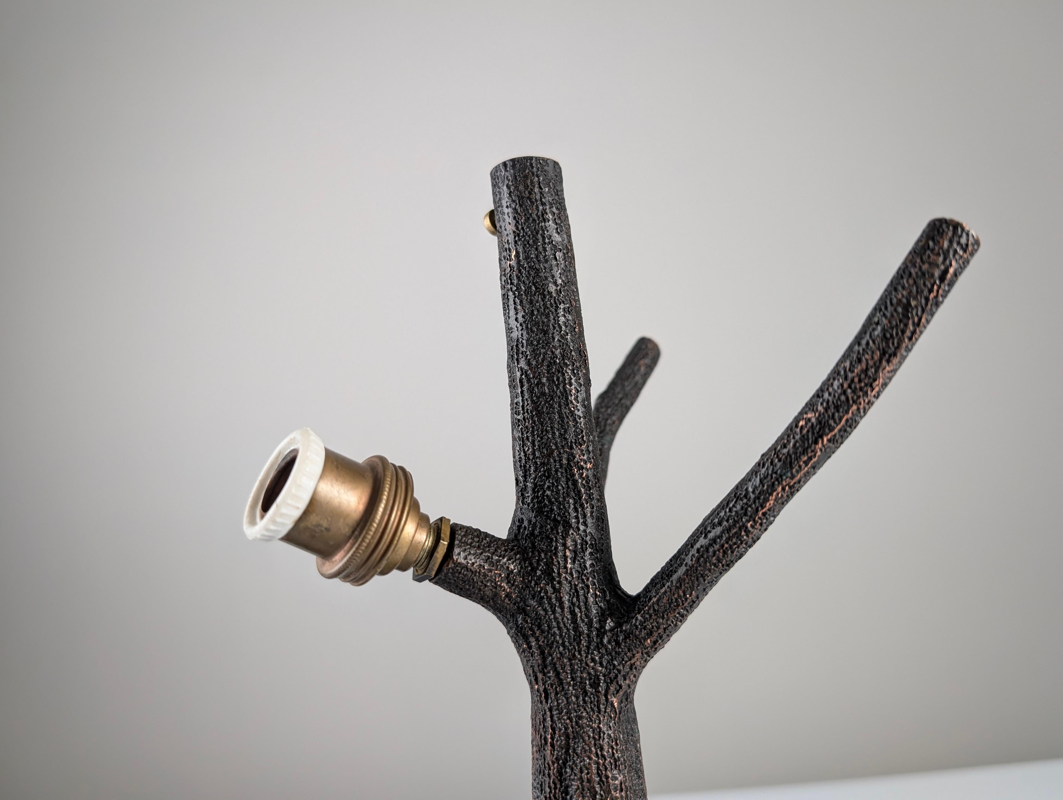 Hammered Copper Sculptural Lamp in the Shape of a Tree, Mid-Century Modern For Sale 8