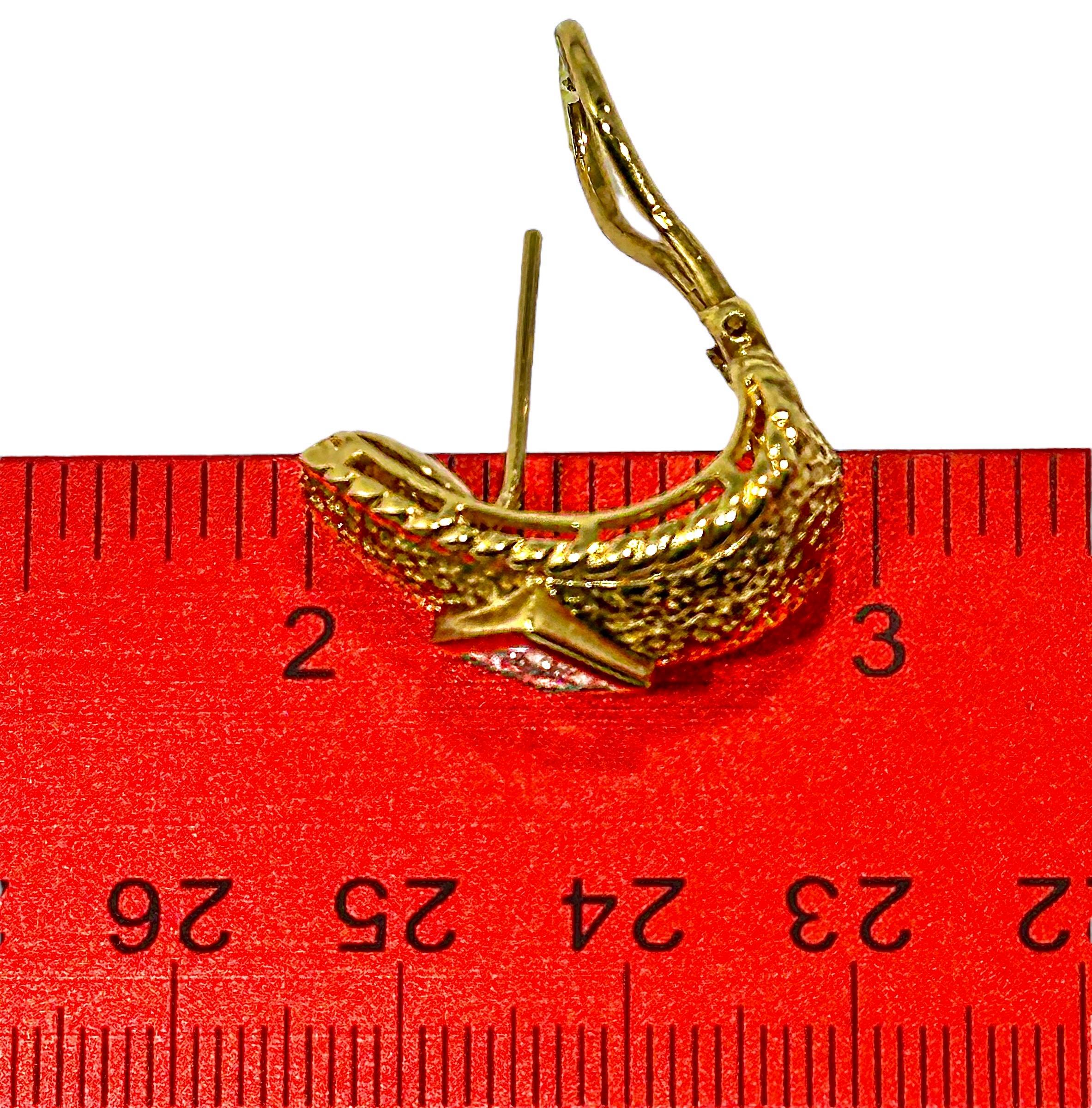 Hammered Finish 18K Yellow Gold J Hoop Earrings with Princess Cut Diamonds For Sale 1