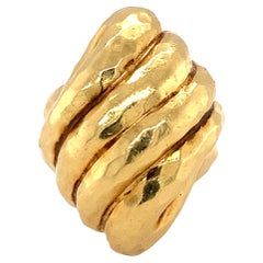 Vintage Hammered Finish 18K Yellow Gold Ring