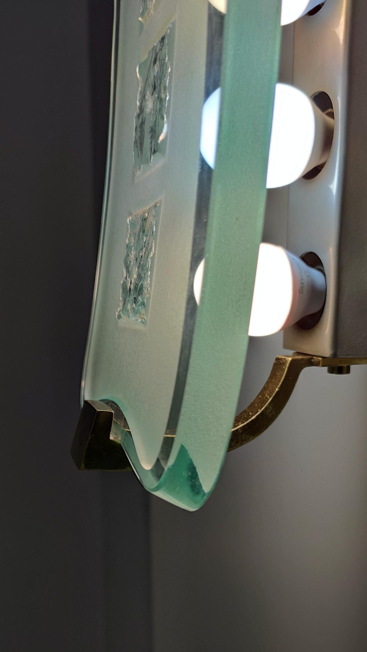 Brass Hammered Glass Wall Light by Max Ingrand for Fontana Arte Model 1568