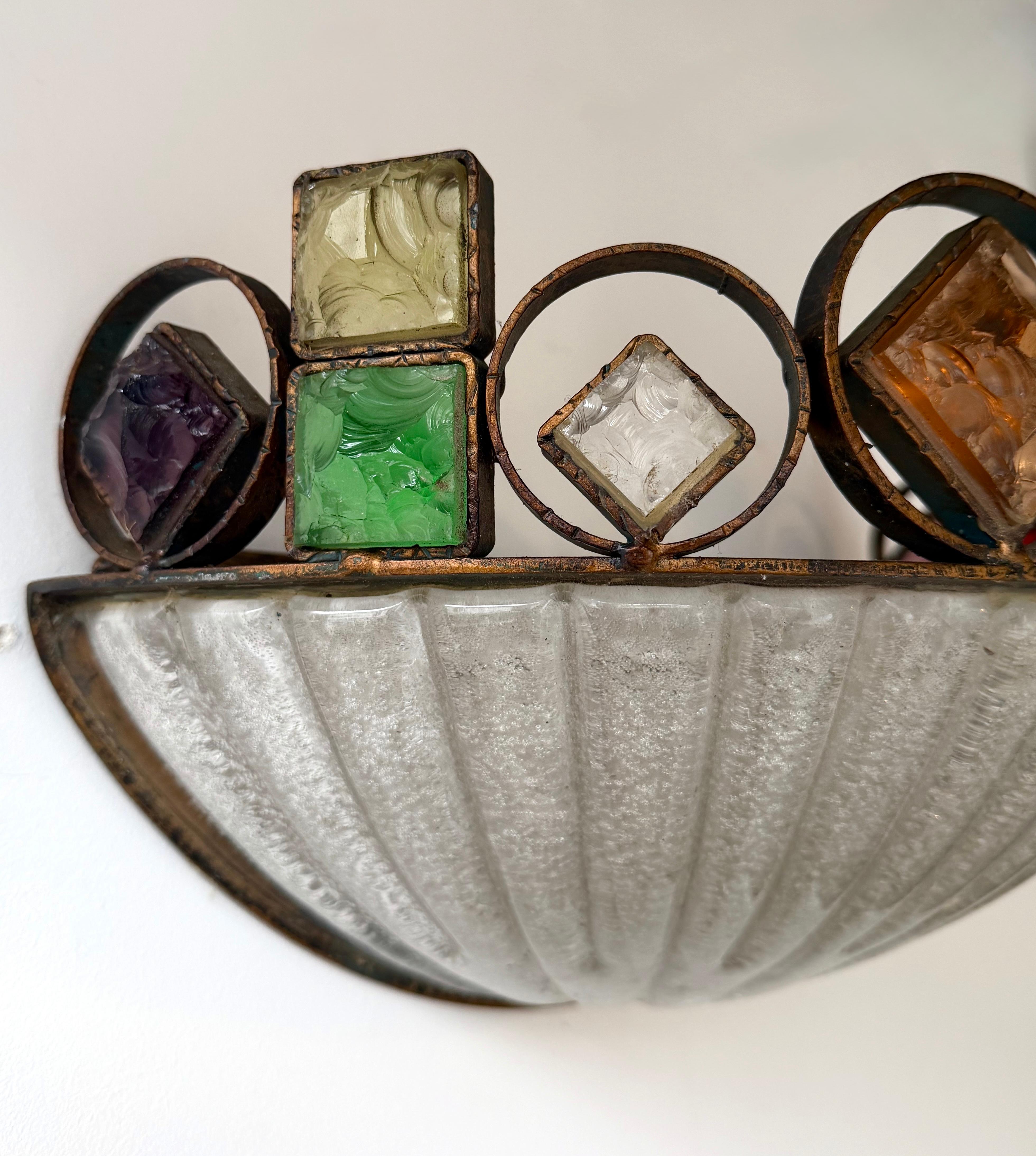 Fin du 20e siècle Applique en verre martelé et fer forgé en verre de Murano par Longobard, Italie, années 1970 en vente