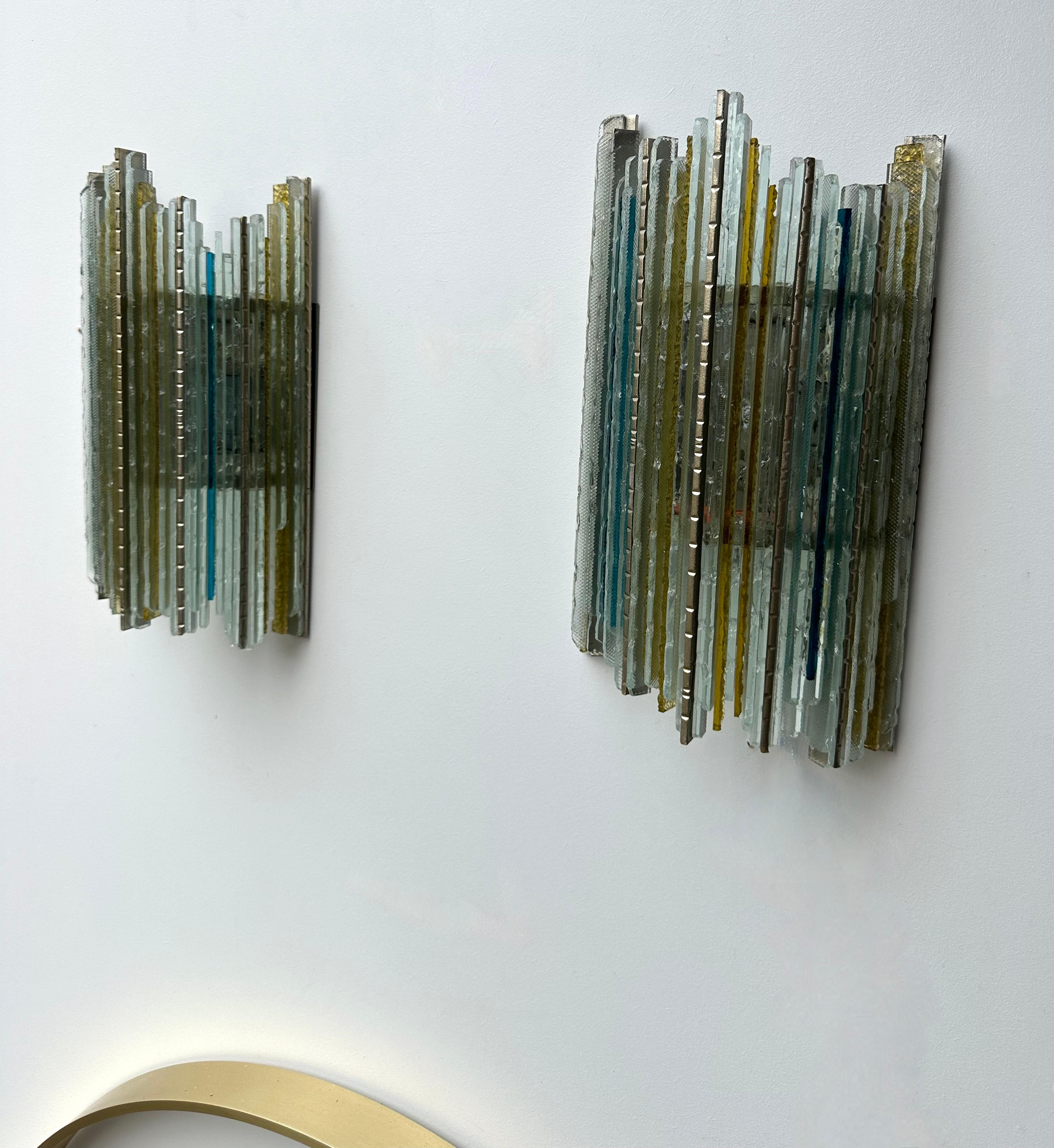 Schmiedeeiserner Wandleuchter aus gehämmertem Glas von Biancardi Jordan, Italien, 1970er Jahre (Brutalismus) im Angebot