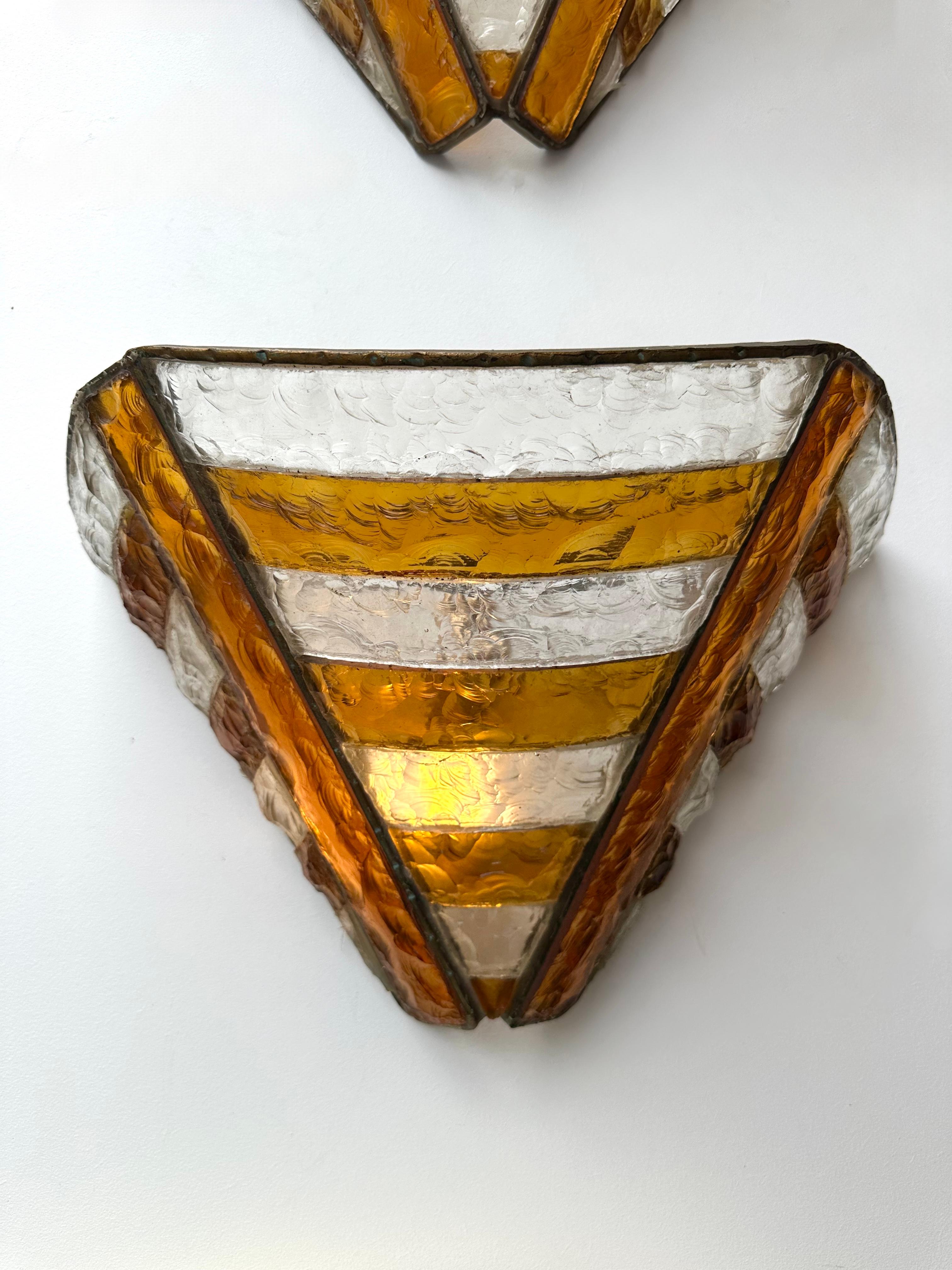 Lámpara de hierro forjado con vidrio martillado de Longobard, Italia, años 70 Brutalista en venta