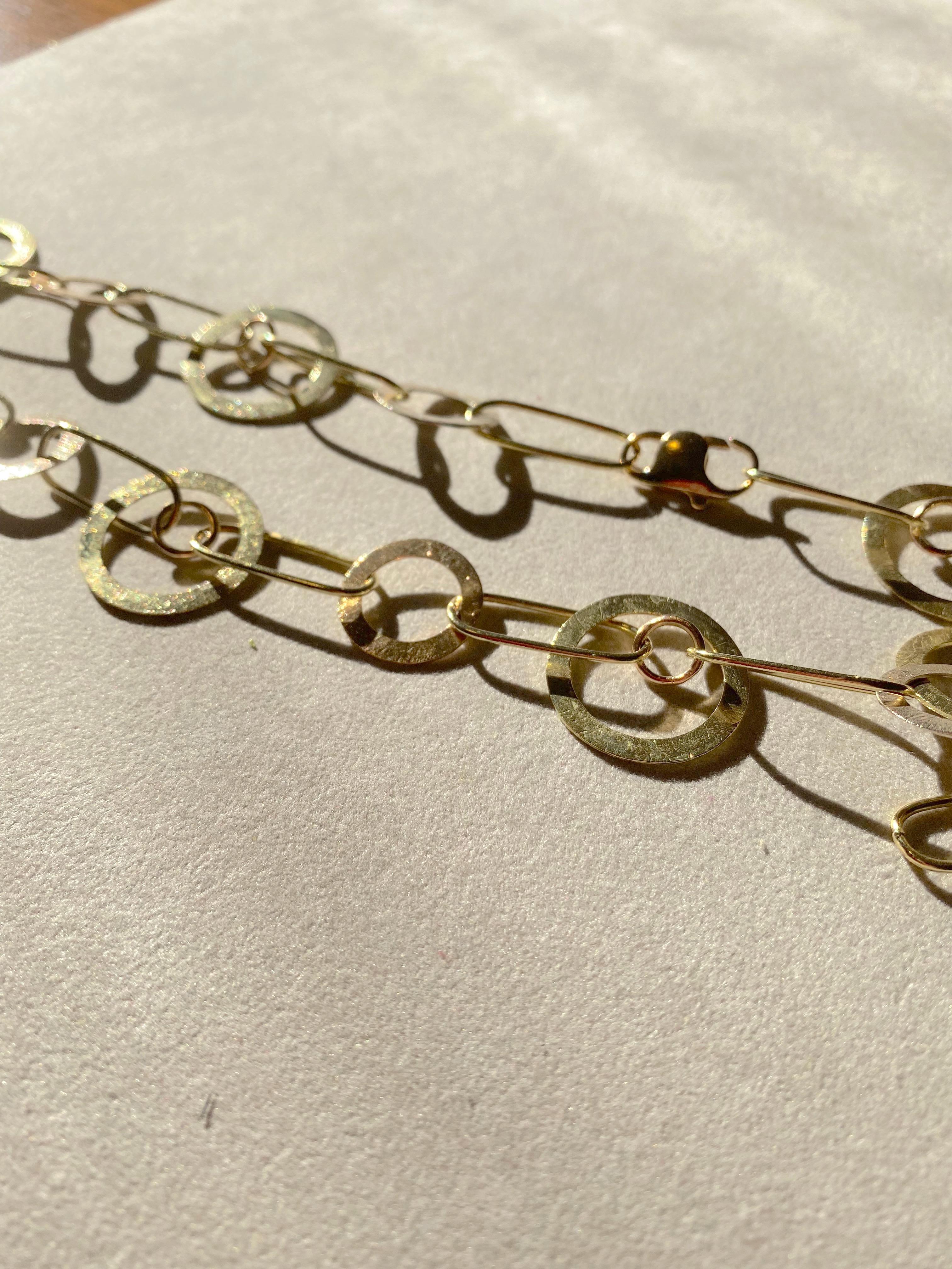 Hammered Handcrafted 18K Yellow Gold Link Chain Necklace Made in Italy In New Condition For Sale In Rome, IT