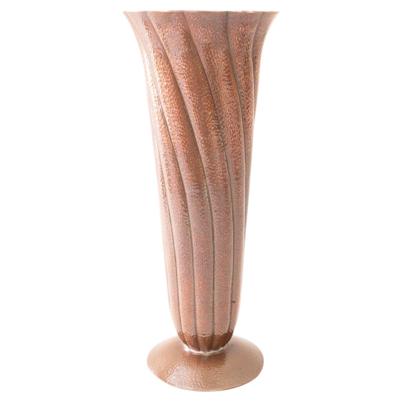 Hammered handmade art deco copper vase around 1920s