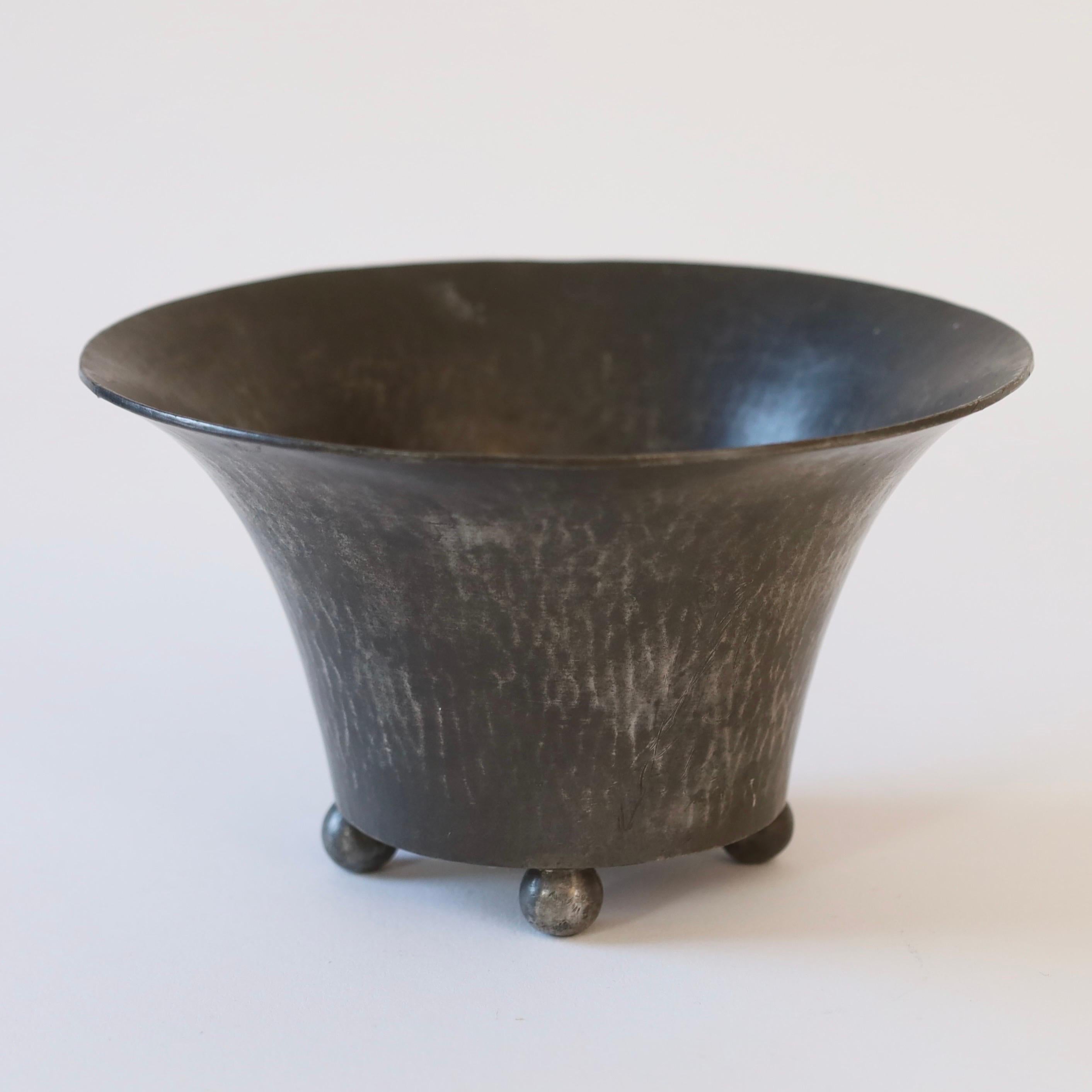 Early 20th Century Hammered pewter bowl by Just Andersen, 1920s, Denmark For Sale