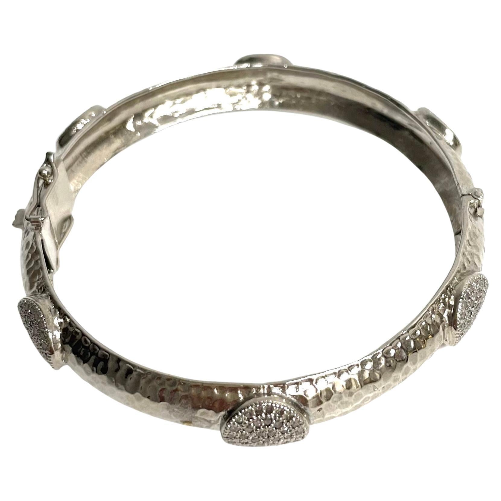 Hammered Rhodium-Plated Silver Bangle with Diamonds Paradizia Bracelet For Sale 5