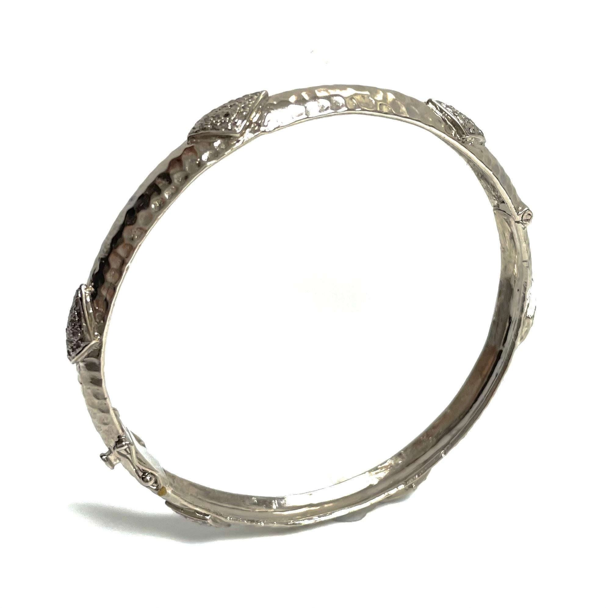  Bracelet paradizia en argent plaqué rhodium martelé avec diamants en vente 6