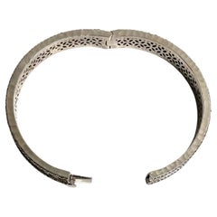 Hammered Rhodium-Plated Silver Bangle with Diamonds Paradizia Bracelet