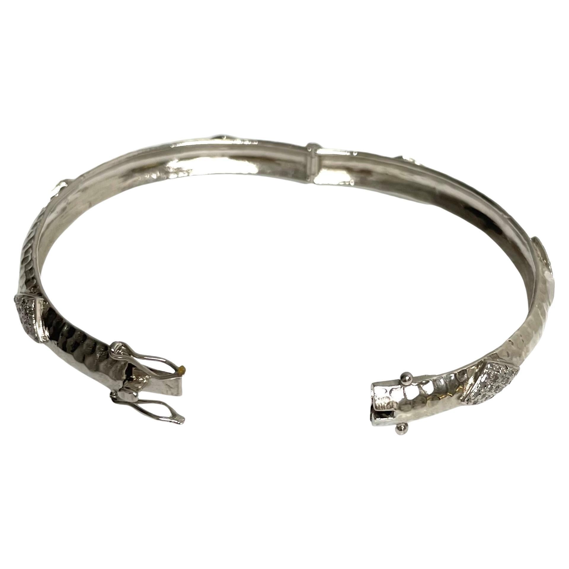 Modern Hammered Rhodium-Plated Silver Bangle with Diamonds Paradizia Bracelet For Sale