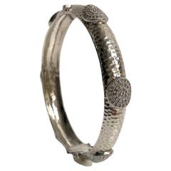  Hammered Rhodium-Plated Silver Bangle with Diamonds Paradizia Bracelet