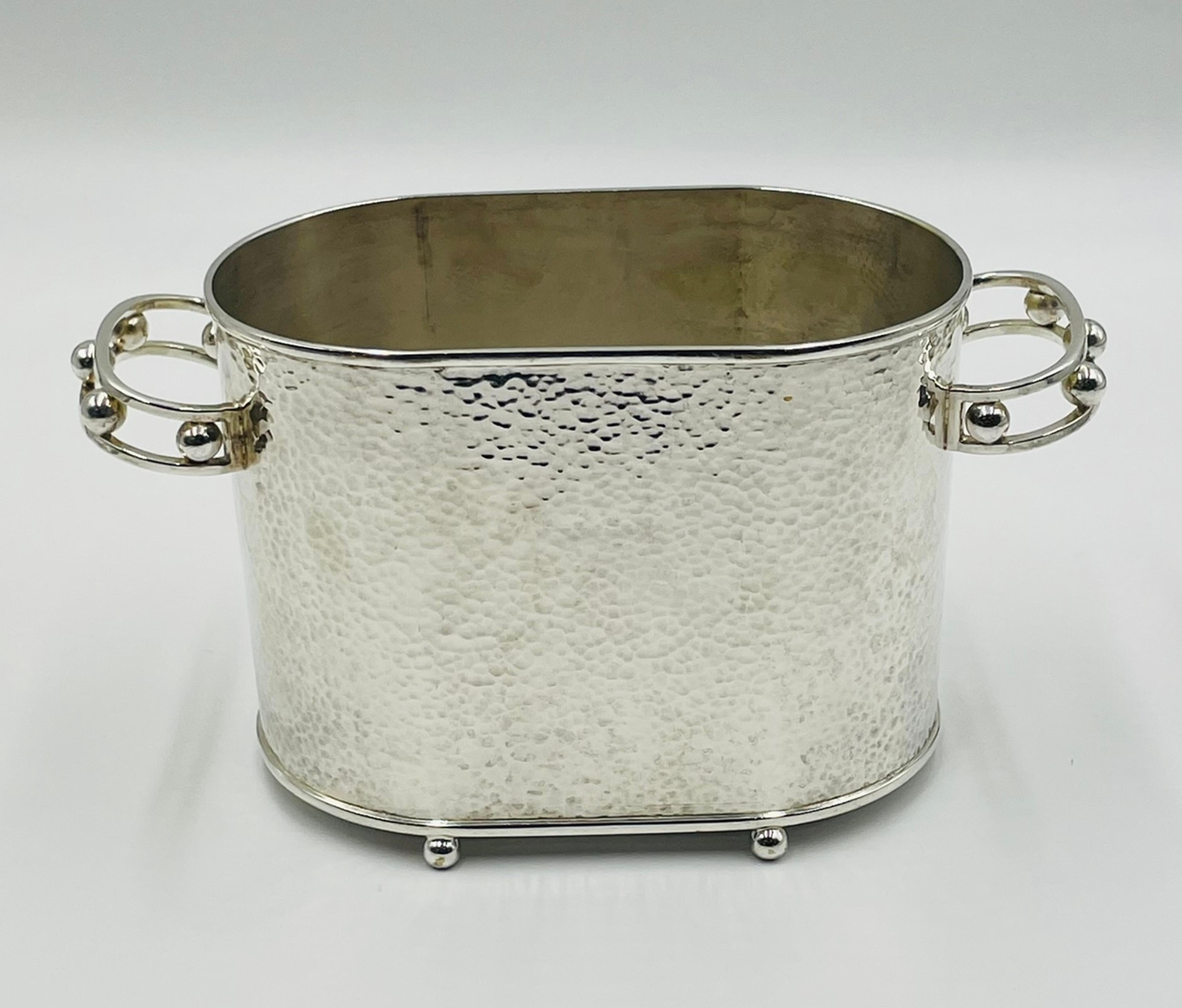 Secchiello per ghiaccio in argento martellato di Emilia Castillo, Modernismo messicano in vendita 2