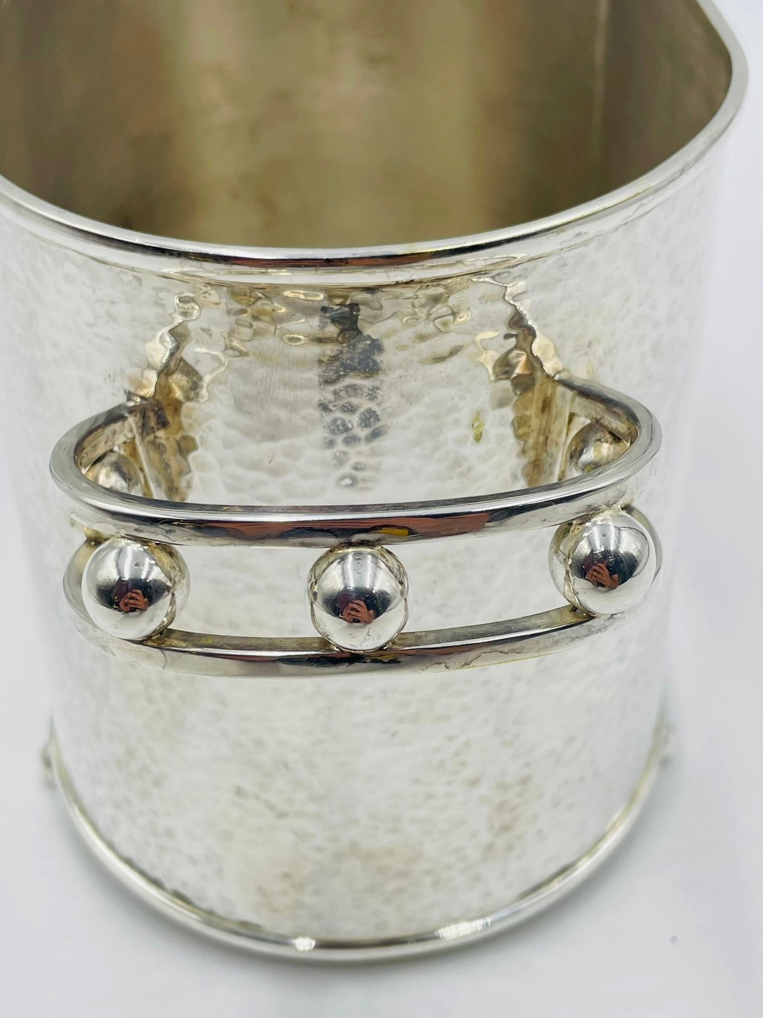 Secchiello per ghiaccio in argento martellato di Emilia Castillo, Modernismo messicano in vendita 8