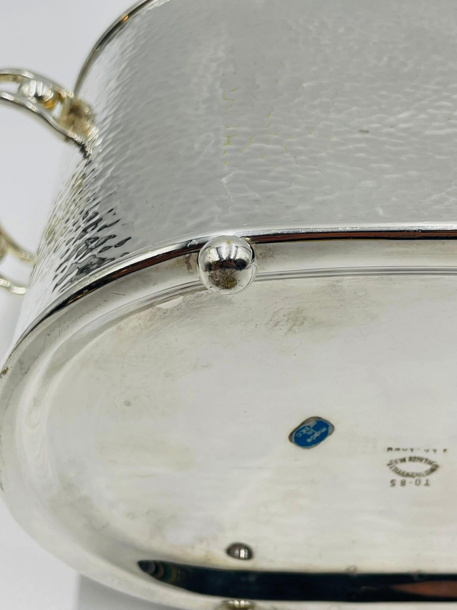 Secchiello per ghiaccio in argento martellato di Emilia Castillo, Modernismo messicano in vendita 11