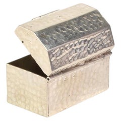 Pastillero de Plata de Ley Martillada