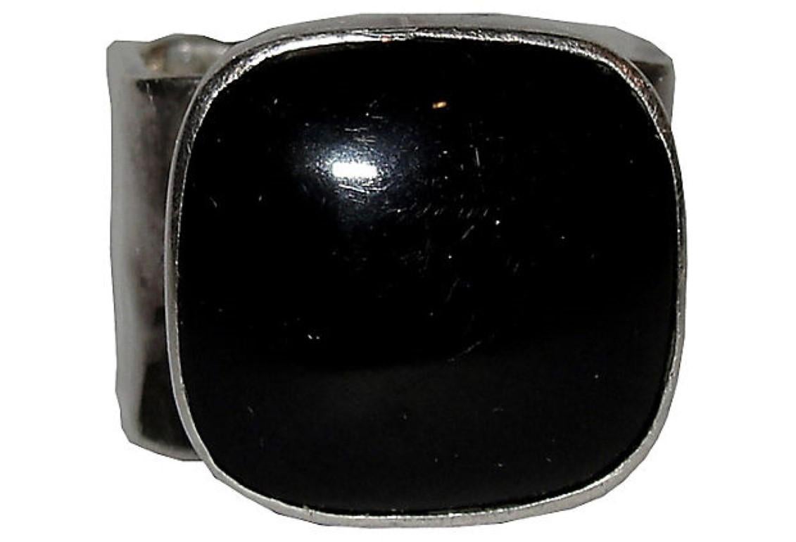 Hammered Sterling Silver and Black Onyx Cabochon Square Ring For Sale 1