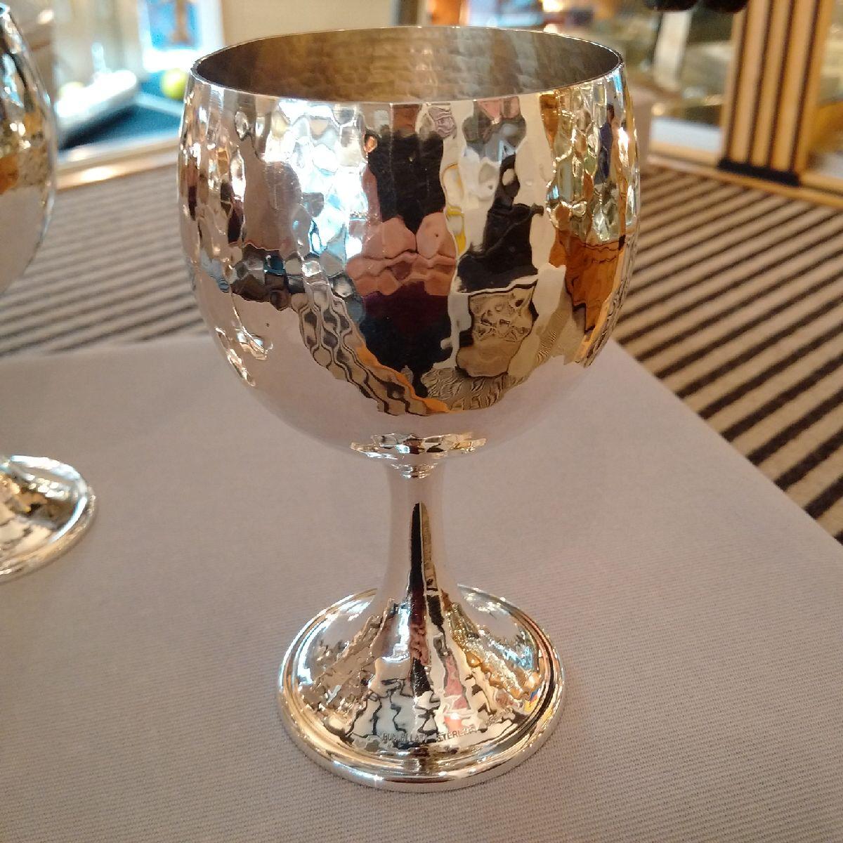 Hammered Sterling Silver Champagne Goblets by Buccellati, circa 1990s In Good Condition For Sale In London, GB
