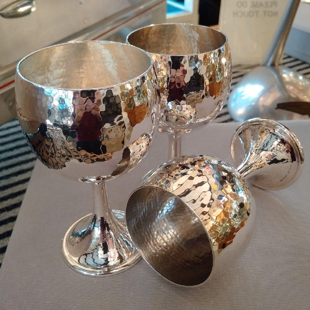 Hammered Sterling Silver Champagne Goblets by Buccellati, circa 1990s For Sale 1