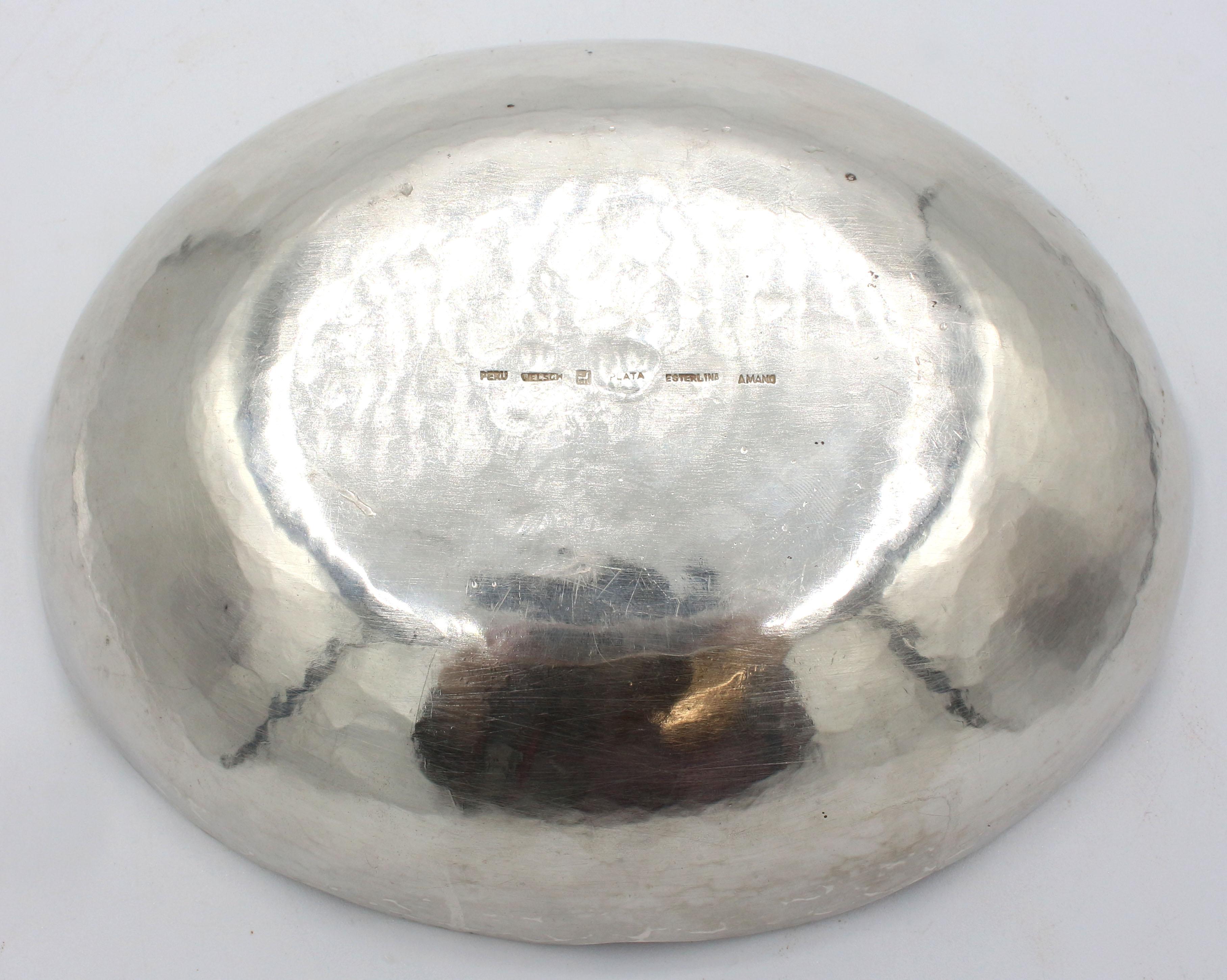 Peruvian Hammered Sterling Silver Oval Lobed Bowl, Peru c. 1960s-70s