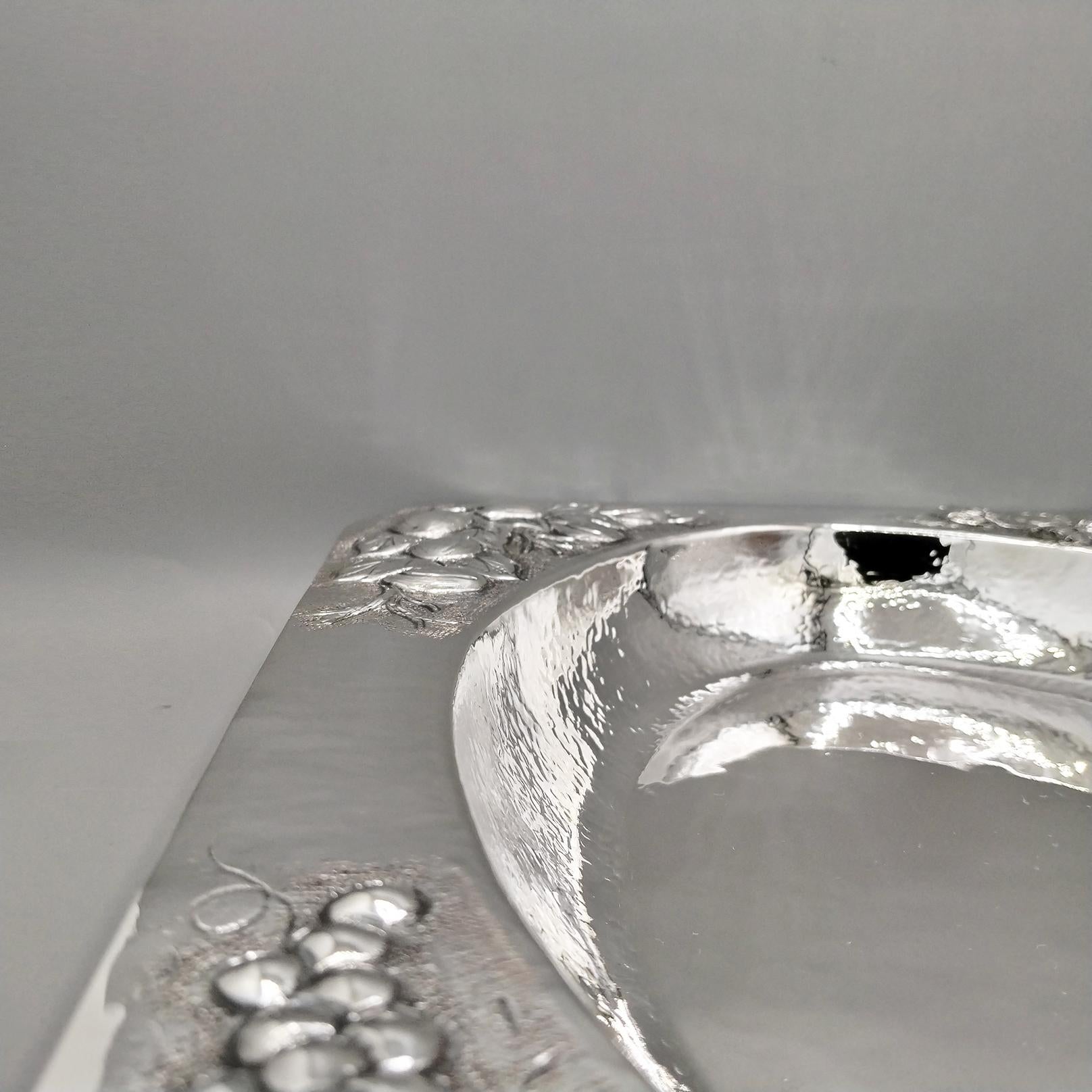 Hammered sterling silver rectangular centerpiece with embossed fruit corners For Sale 2