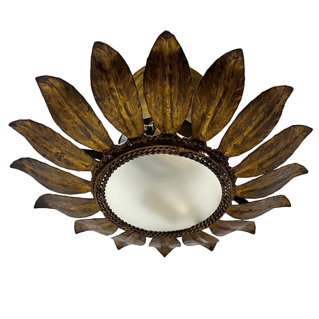 Lámpara Sunburst Martillada Italiano en venta