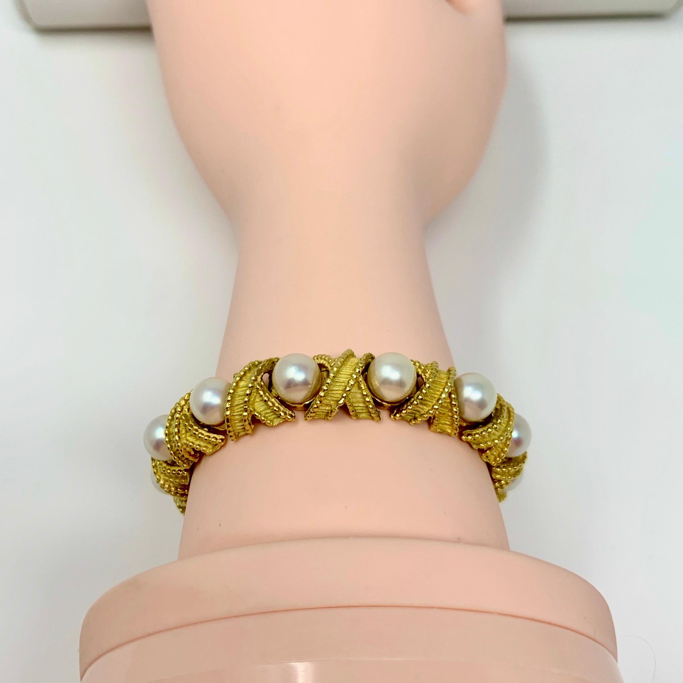 Hammerman Brothers 18 Karat Gold Pearl Vintage X Link Bracelet 2