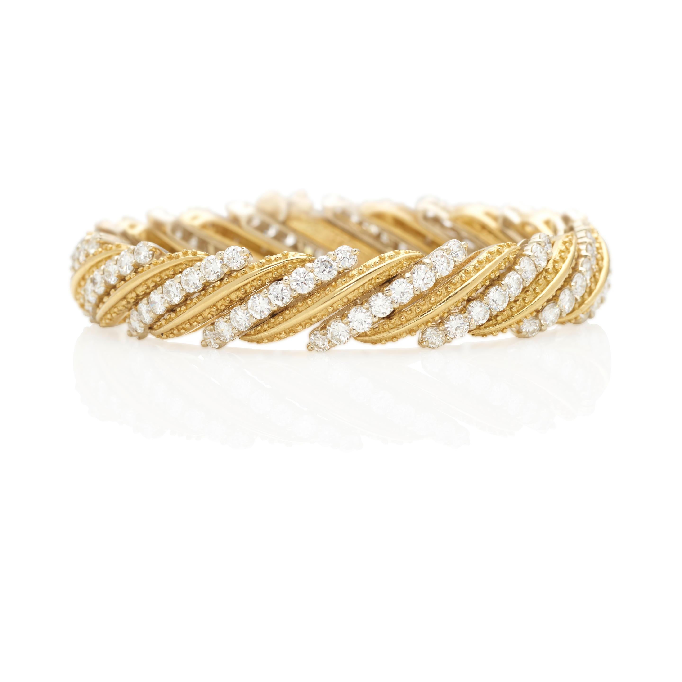 Round Cut Hammerman Brothers: 18K Bi-Color Gold And Diamond Bracelet 7 3/4