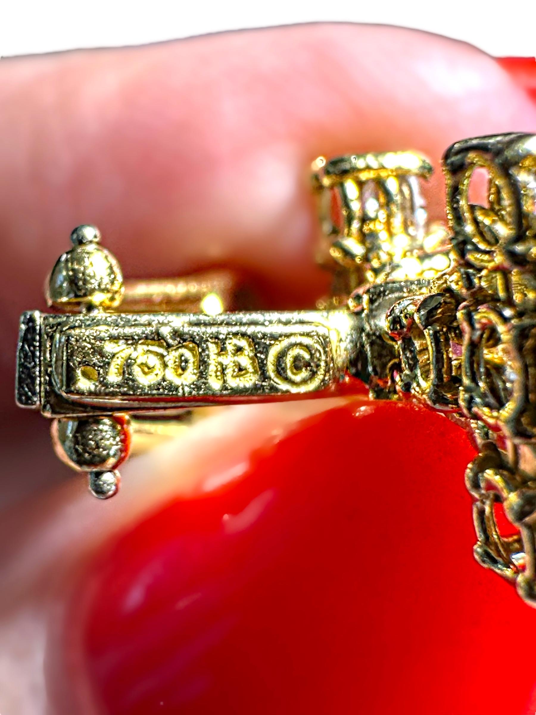 Hammerman Brothers Ohrringe aus 18 Karat Gold mit Diamanten, Smaragden, Rubinen und Saphiren (Rundschliff)