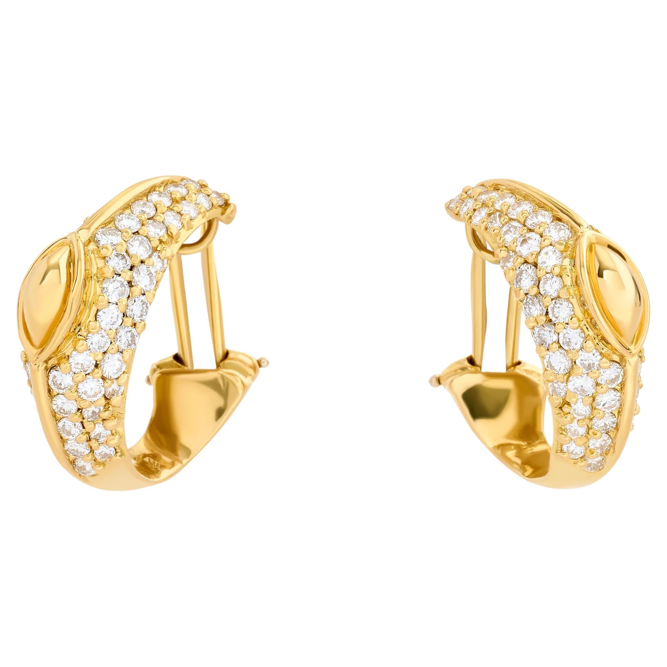 Hammerman Brothers Boucles d'oreilles en or jaune 18 carats avec diamants en vente